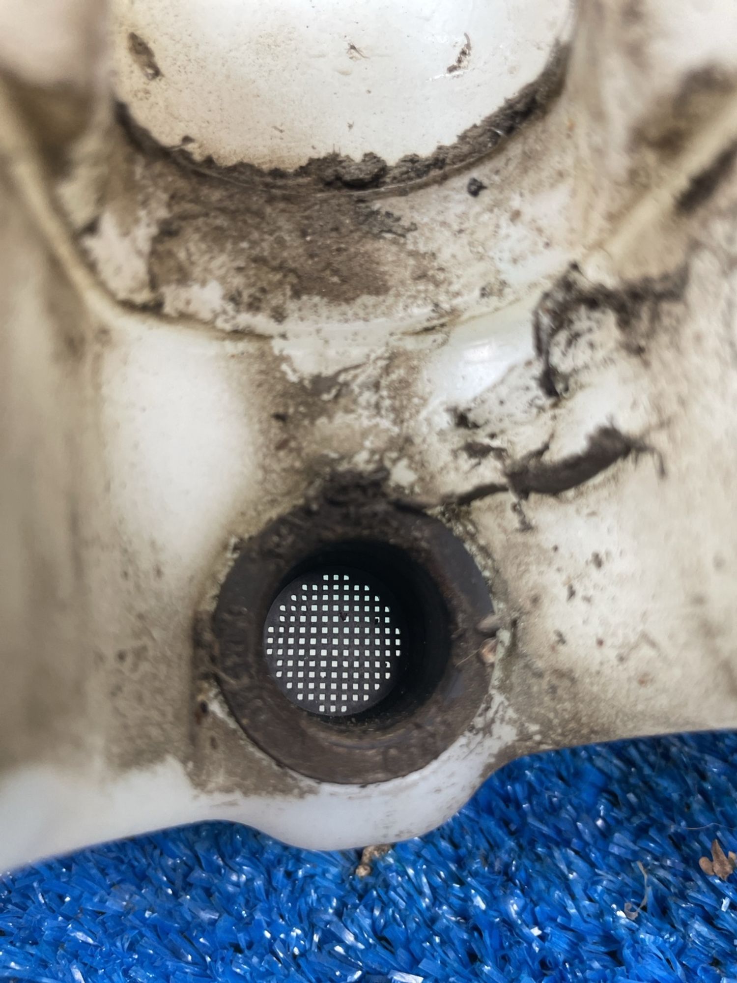 https://ycs.partsauto.market/partsauto-images/thmbs/userImages/f92b14355489e3b224da6399a17e0798/part/634f3ca2-2f4e-4ff3-b1a1-4721103e7184_1779352670724.jpg
