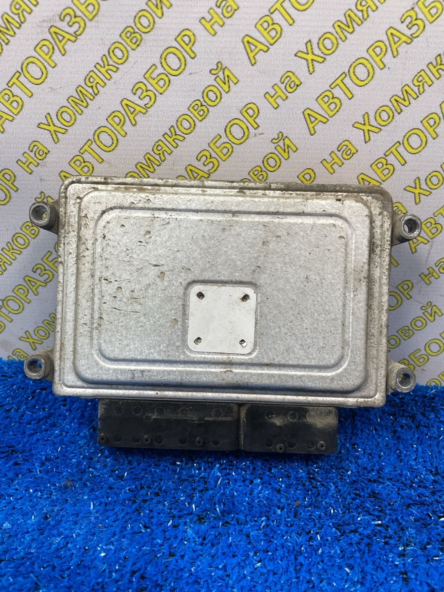 https://ycs.partsauto.market/partsauto-images/thmbs/userImages/f92b14355489e3b224da6399a17e0798/part/65923d1e-dcea-4a39-b63b-7aa59cec9e1d_1788511803550.jpg