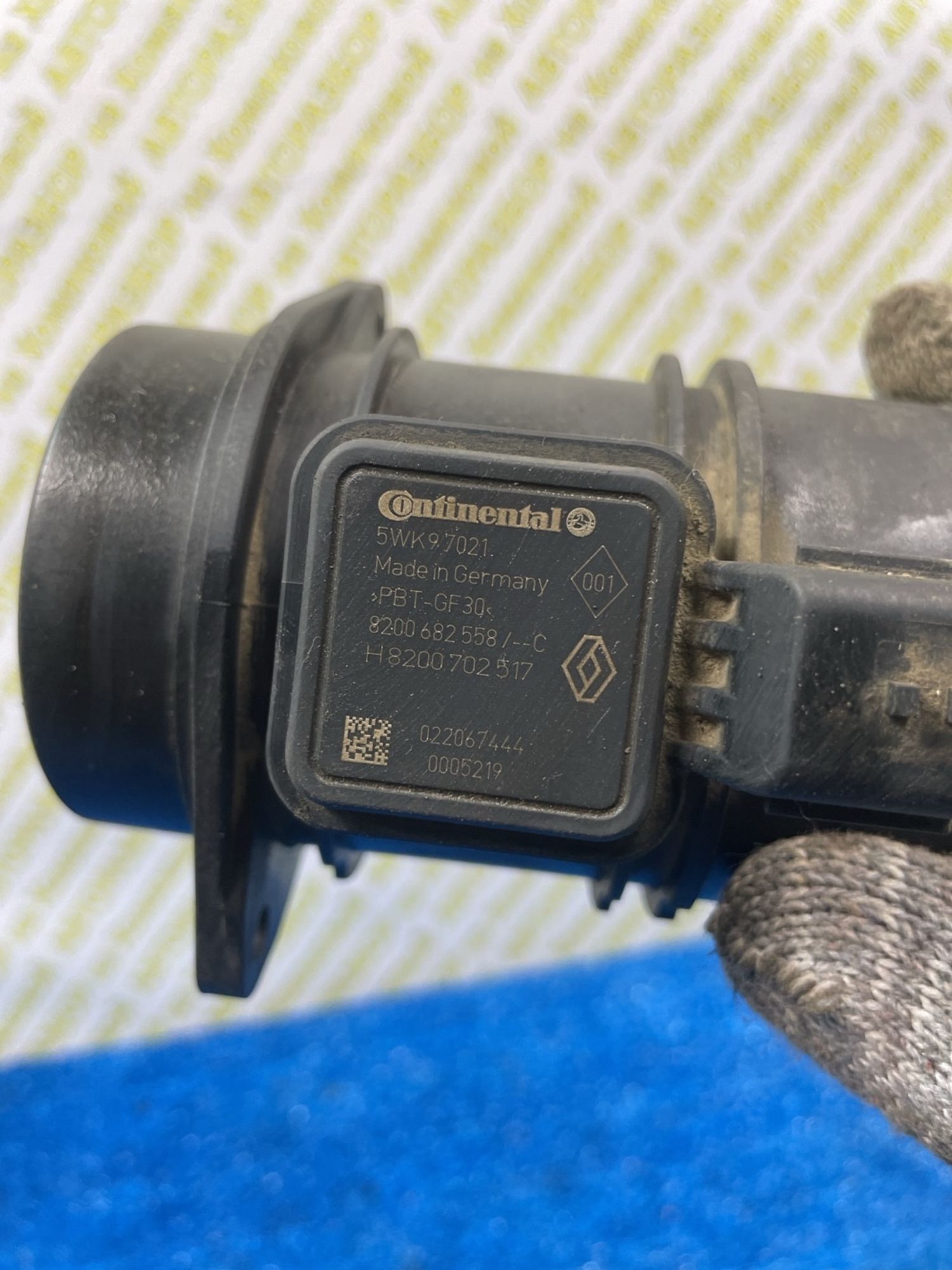 https://ycs.partsauto.market/partsauto-images/thmbs/userImages/f92b14355489e3b224da6399a17e0798/part/6c7cf8e8-6424-4cc2-aaeb-57ef262e622c_1774852441868.jpg