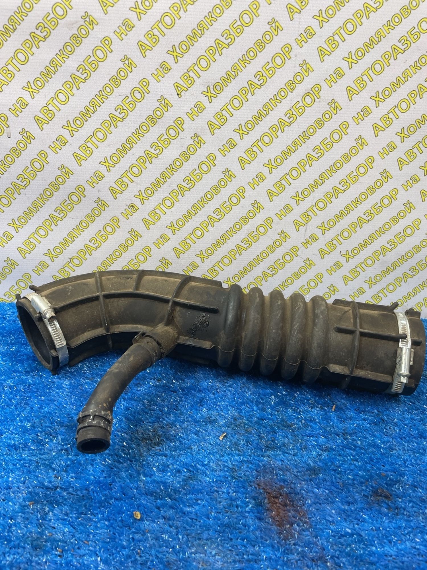 https://ycs.partsauto.market/partsauto-images/thmbs/userImages/f92b14355489e3b224da6399a17e0798/part/7037612d-f81a-4b90-a18e-543e5ba57c10_1778842344495.jpg