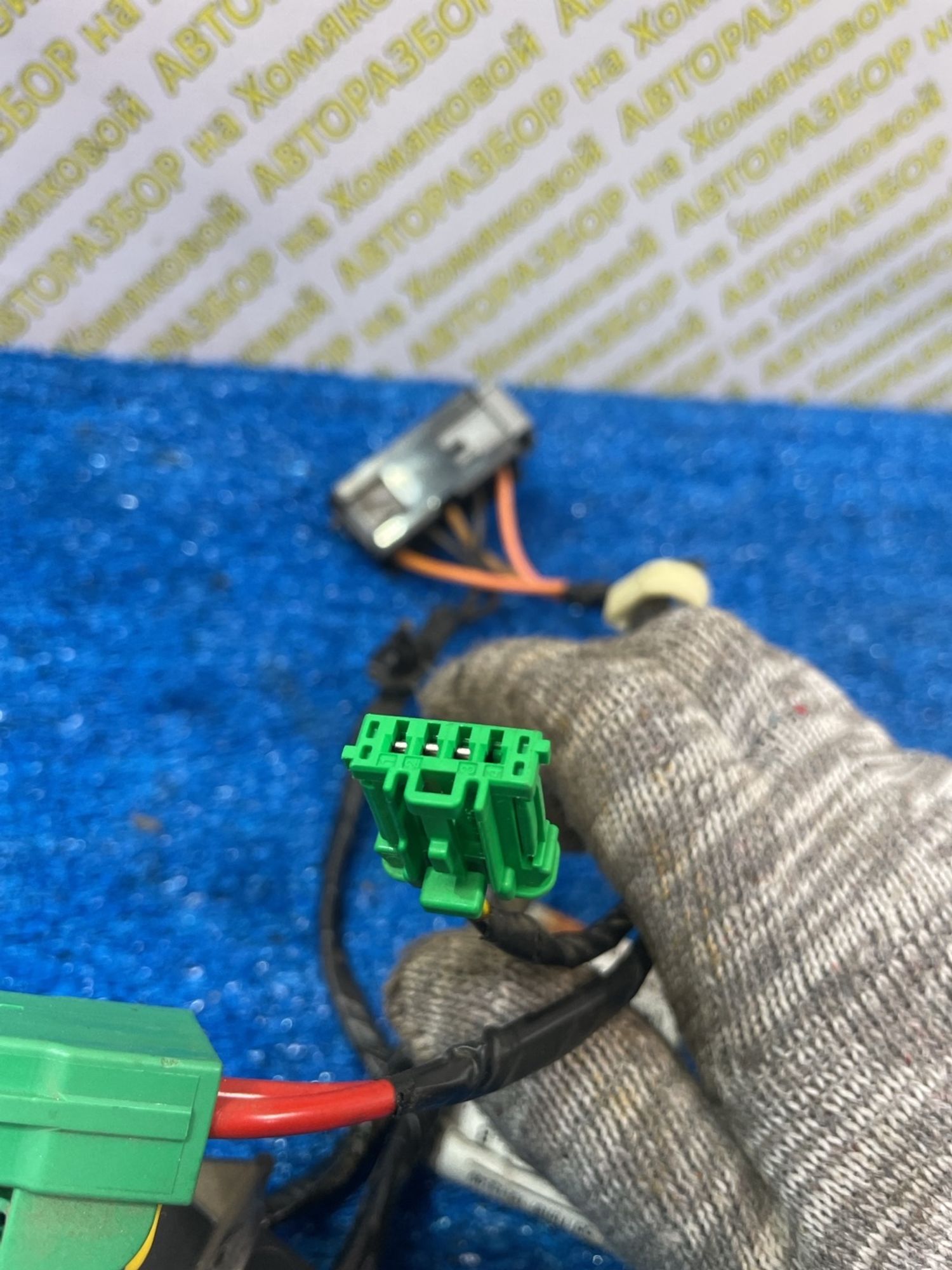 https://ycs.partsauto.market/partsauto-images/thmbs/userImages/f92b14355489e3b224da6399a17e0798/part/7452e2da-8aff-431d-b4e6-ee18c1a4d644_1774853183624.jpg