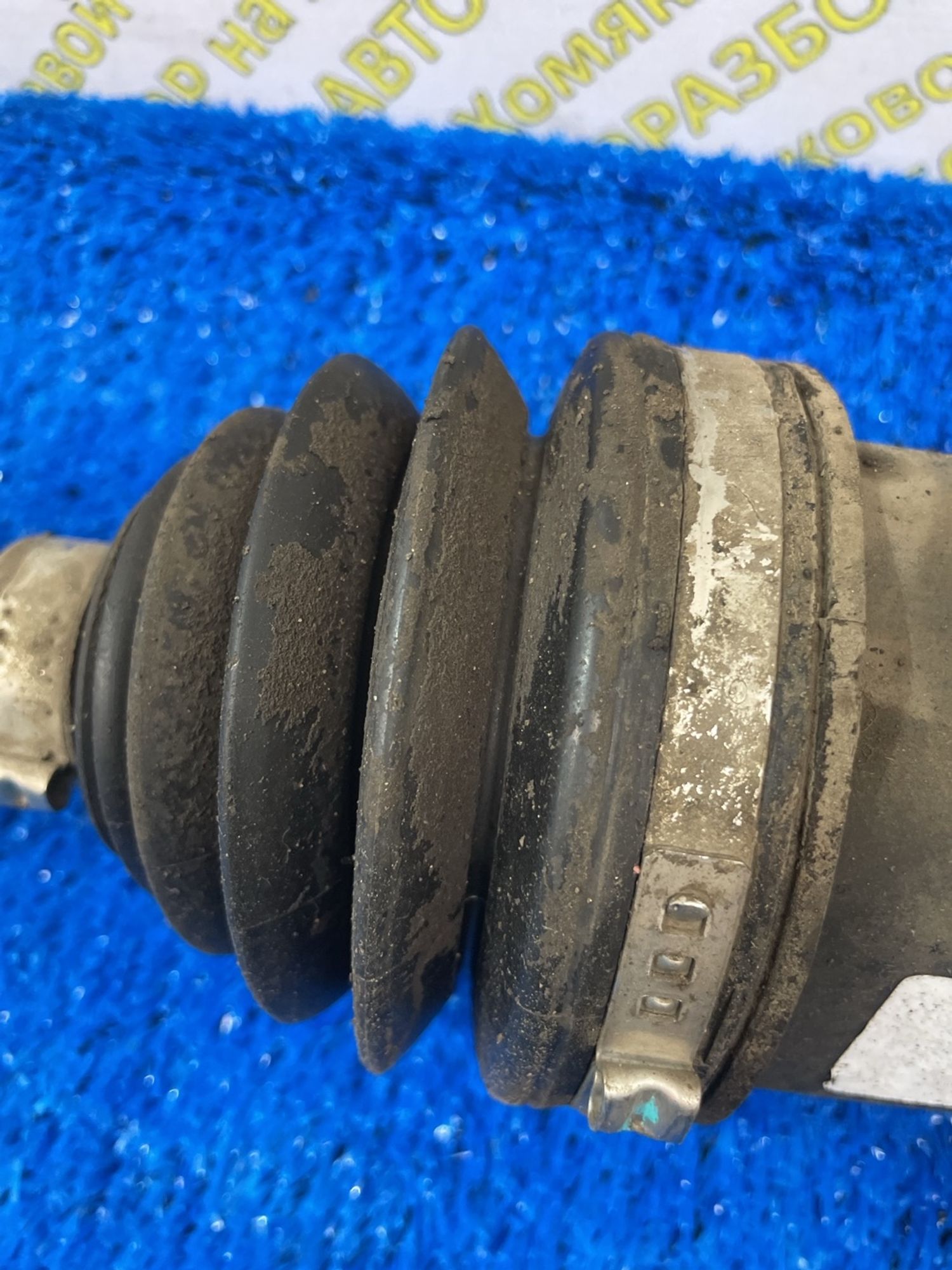 https://ycs.partsauto.market/partsauto-images/thmbs/userImages/f92b14355489e3b224da6399a17e0798/part/753d6f8b-257f-4206-a651-5e44b0f31ecc_1789309390742.jpg