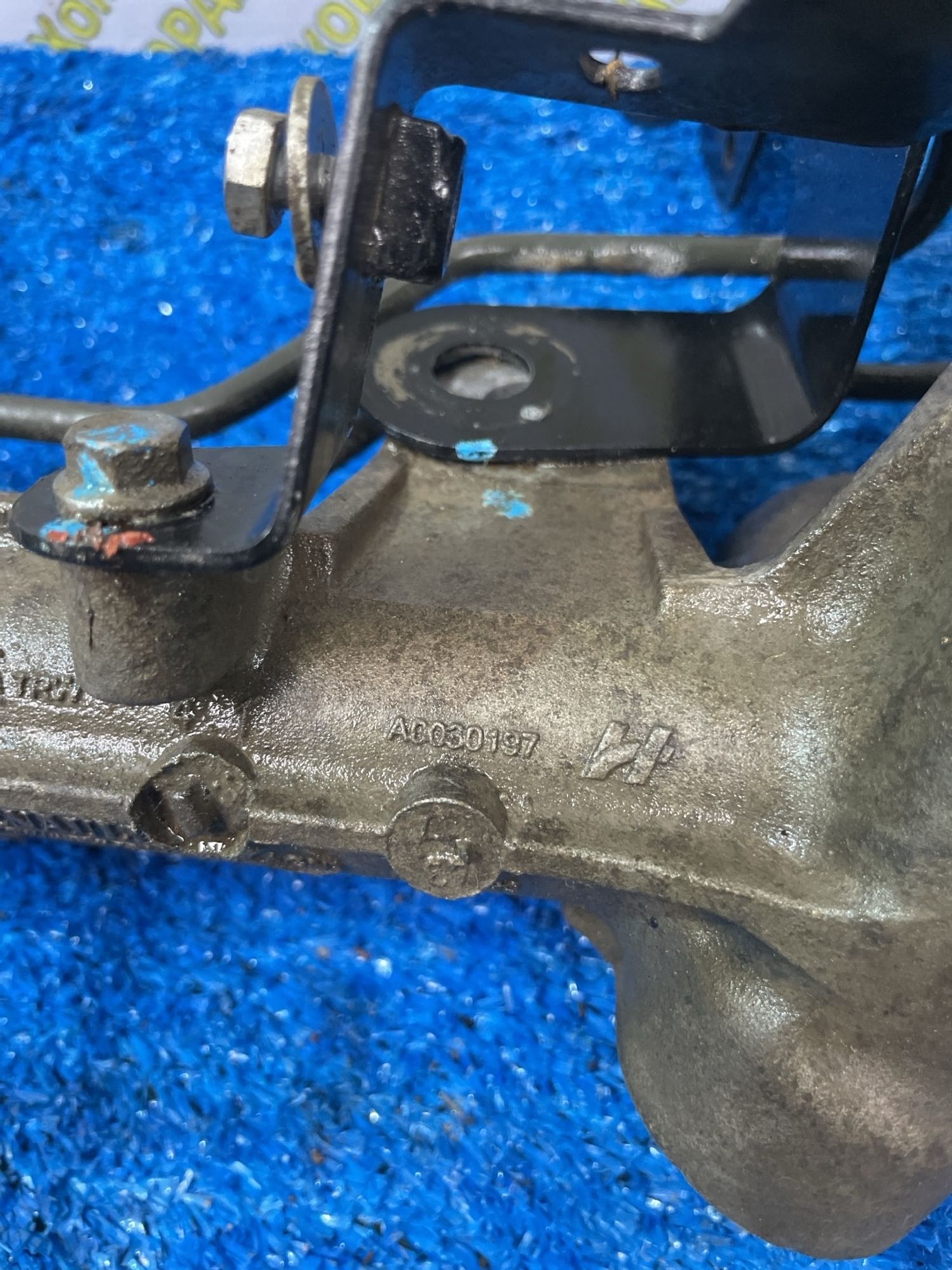 https://ycs.partsauto.market/partsauto-images/thmbs/userImages/f92b14355489e3b224da6399a17e0798/part/7ab34922-e94b-40bb-9f72-c1b95f7caaa0_1775033306166.jpg