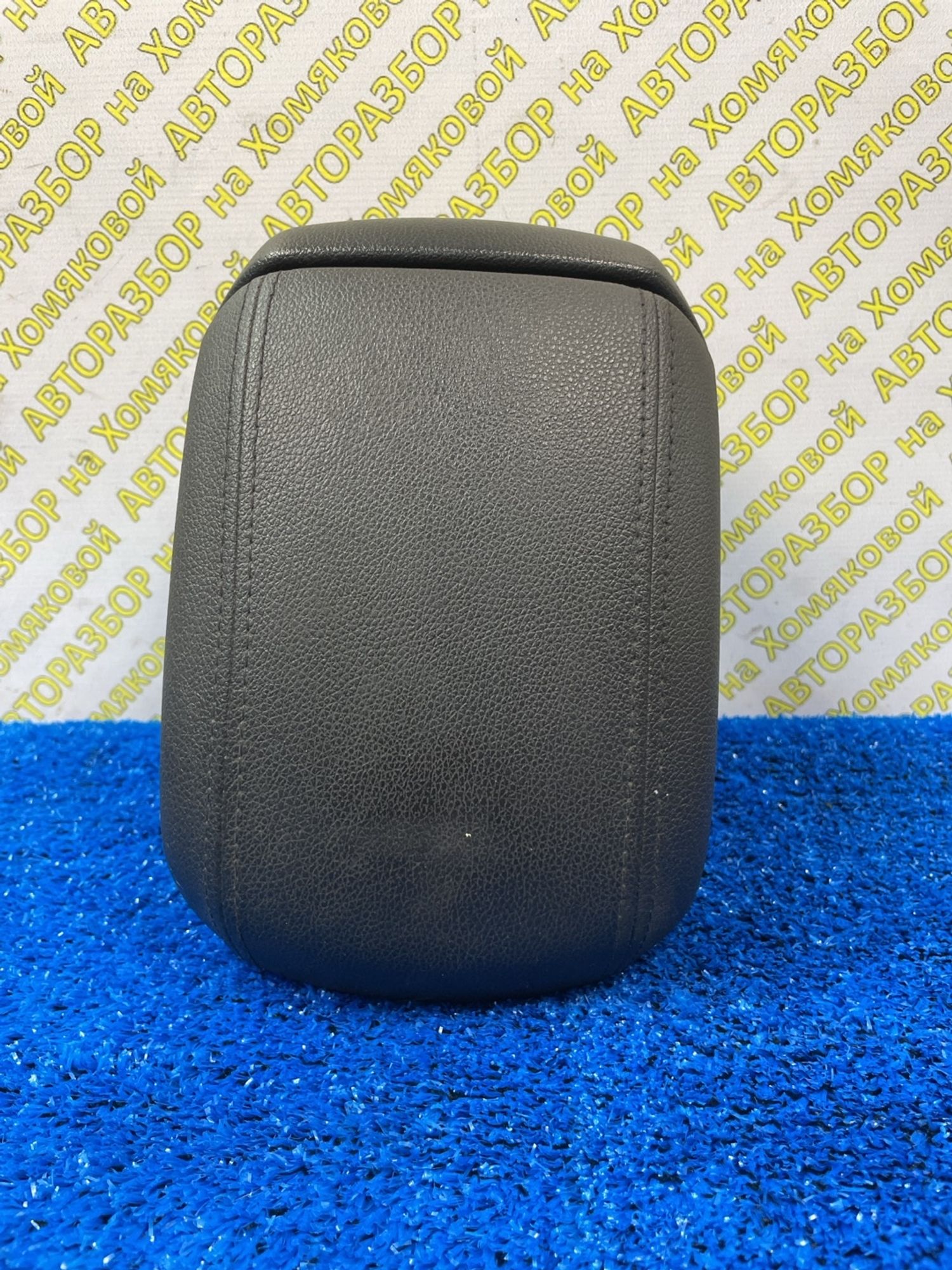 https://ycs.partsauto.market/partsauto-images/thmbs/userImages/f92b14355489e3b224da6399a17e0798/part/7d08df89-a204-4fe4-8578-3b825207e0f1_1789036102584.jpg