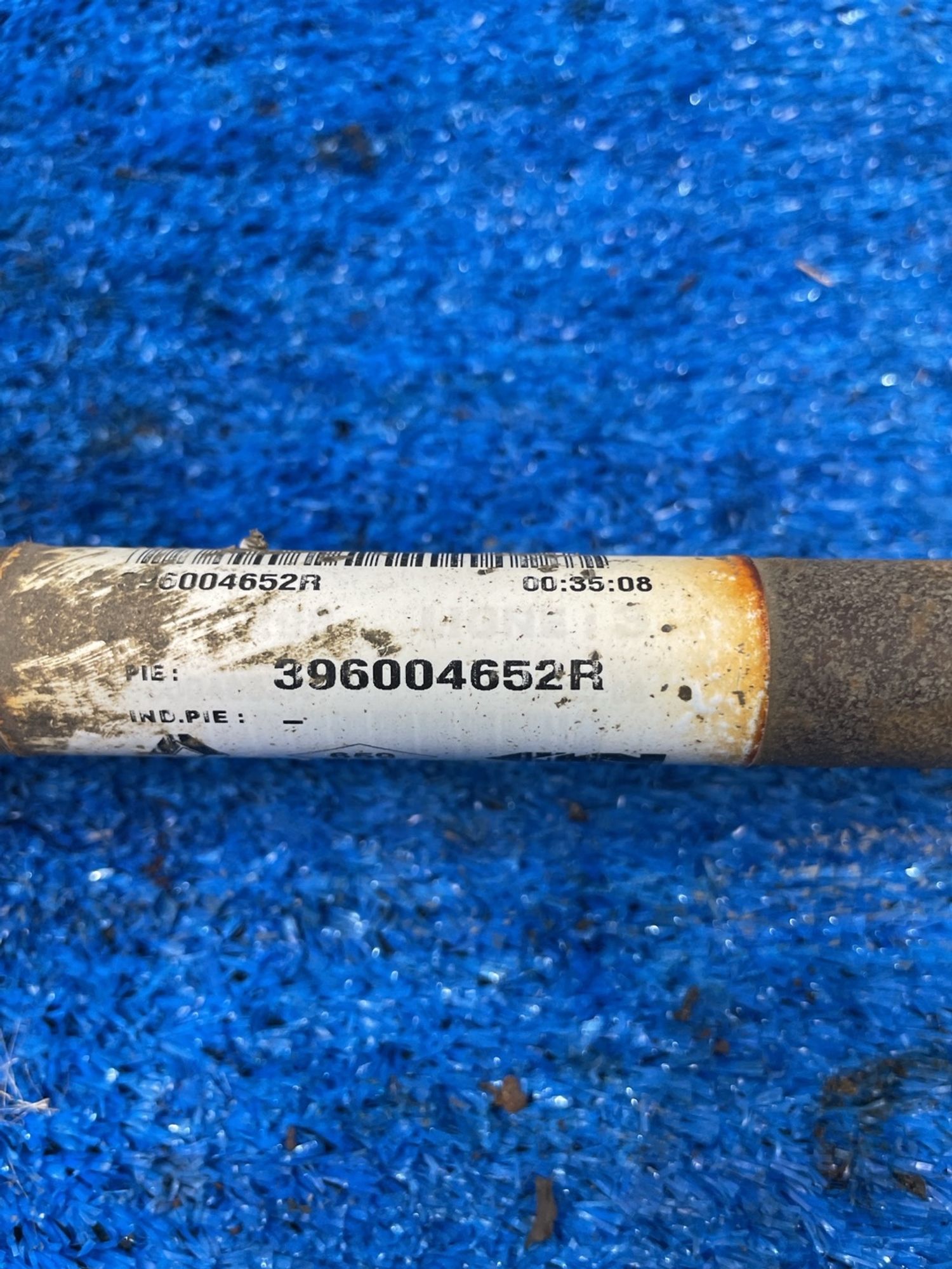 https://ycs.partsauto.market/partsauto-images/thmbs/userImages/f92b14355489e3b224da6399a17e0798/part/8658ccb3-7cc5-4ed7-b0b0-5b263e0485b6_1775031276717.jpg