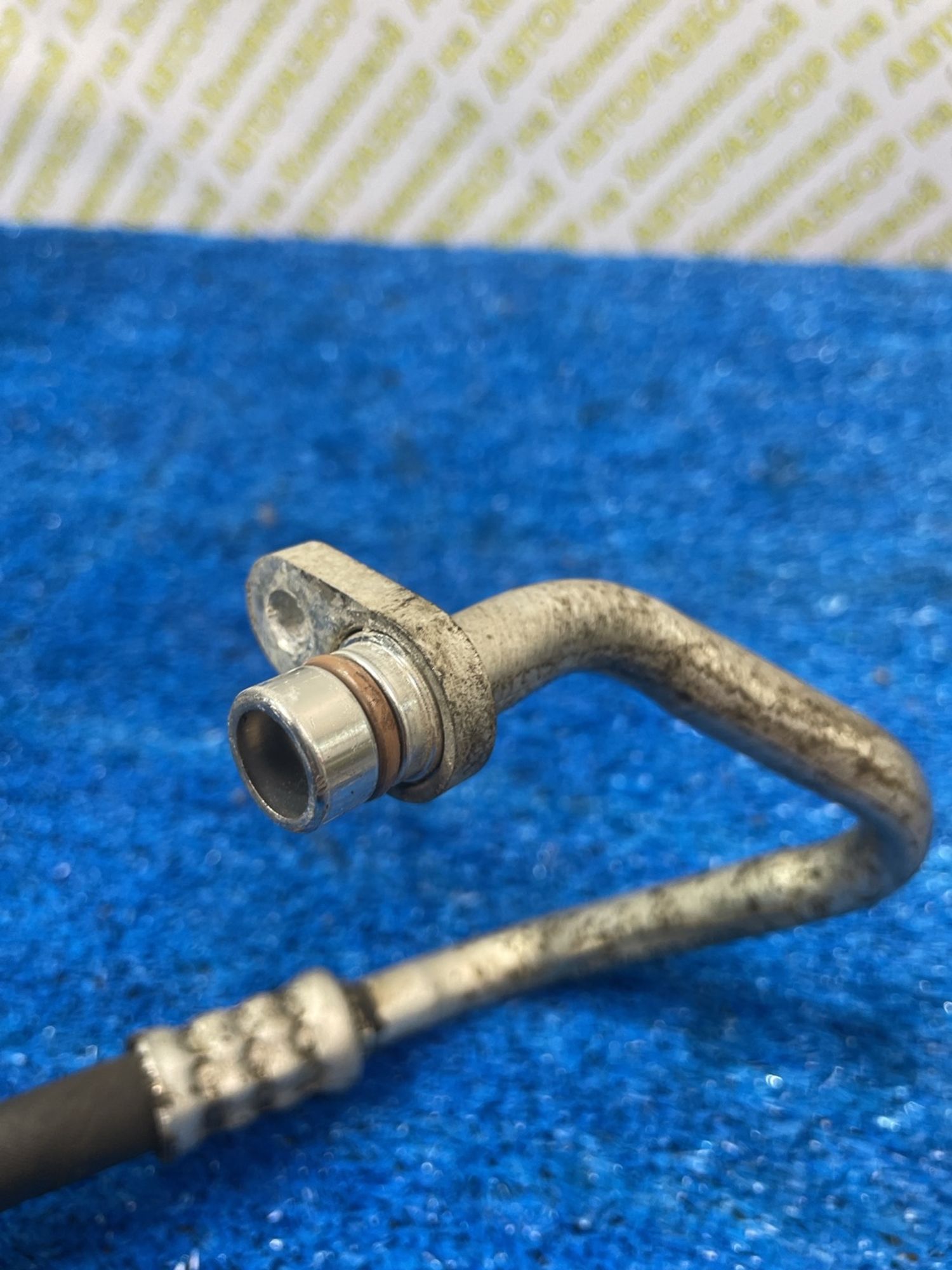 https://ycs.partsauto.market/partsauto-images/thmbs/userImages/f92b14355489e3b224da6399a17e0798/part/8b4aac55-3960-4c02-aa14-fc6448f7cd5a_1774856517918.jpg