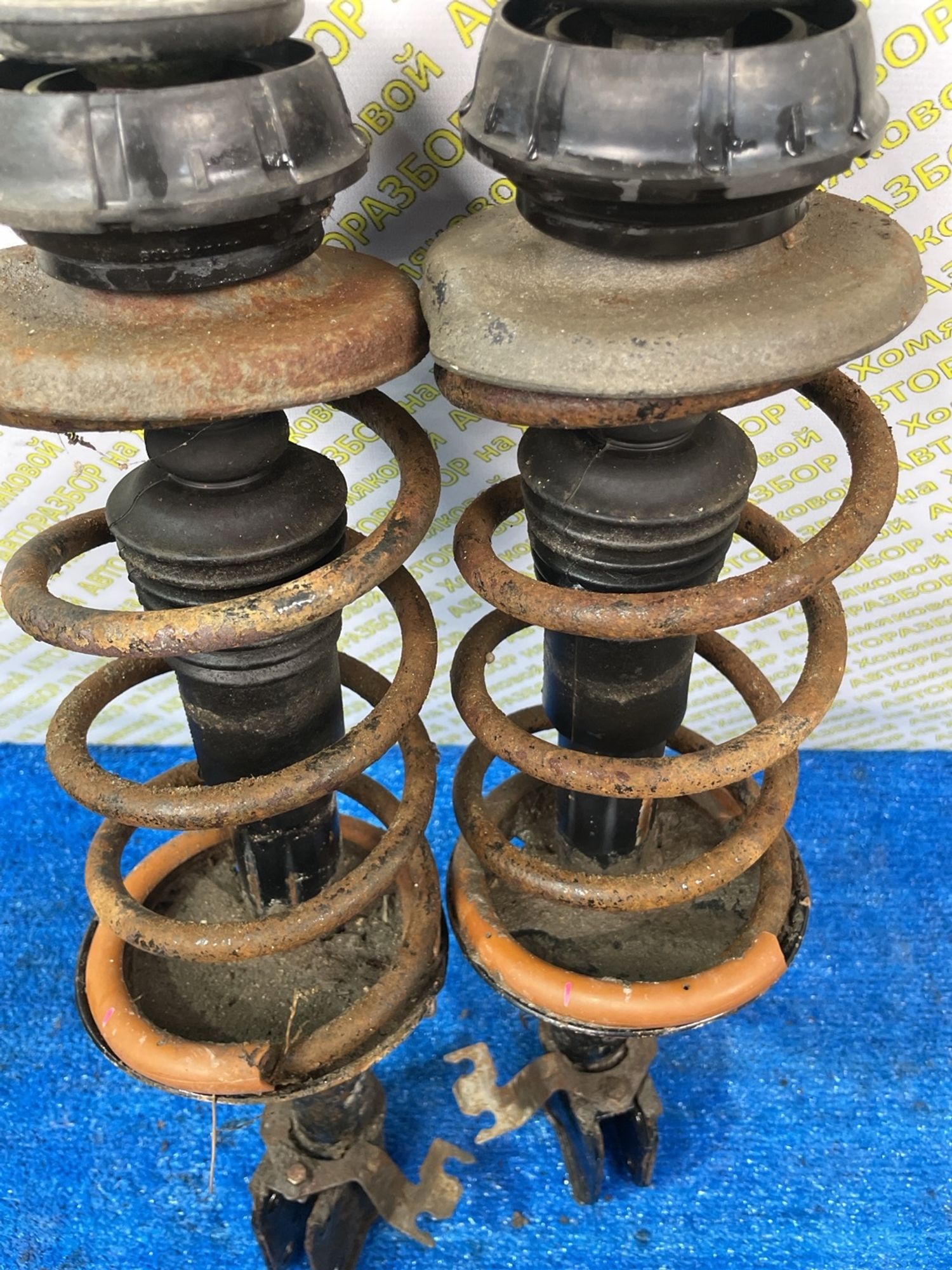 https://ycs.partsauto.market/partsauto-images/thmbs/userImages/f92b14355489e3b224da6399a17e0798/part/91487272-e0e3-4a3d-a215-eb497c9f8540_1775031634790.jpg