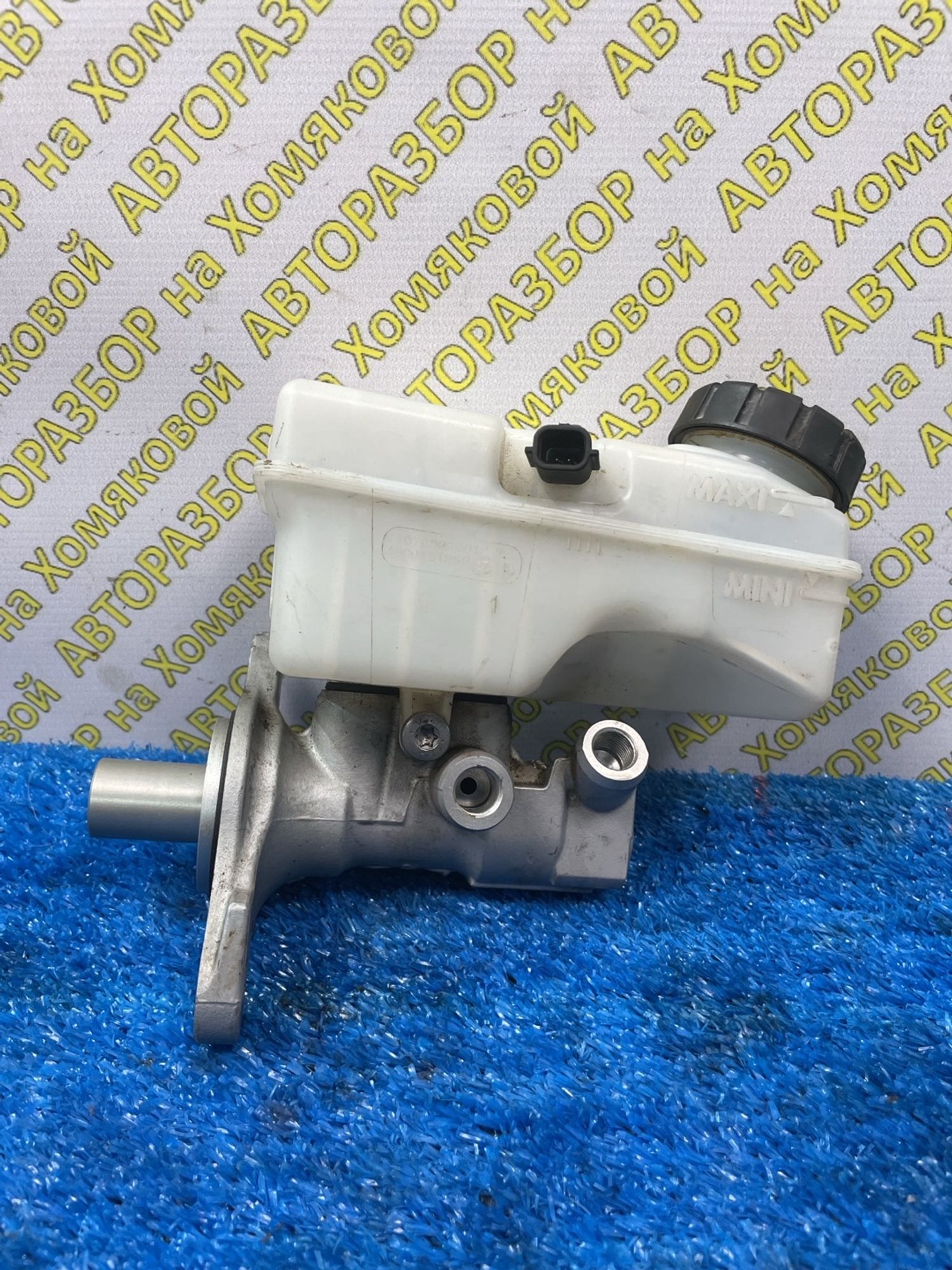 https://ycs.partsauto.market/partsauto-images/thmbs/userImages/f92b14355489e3b224da6399a17e0798/part/99f1790f-1e2f-44d4-bcea-528eca29b181_1778843962317.jpg