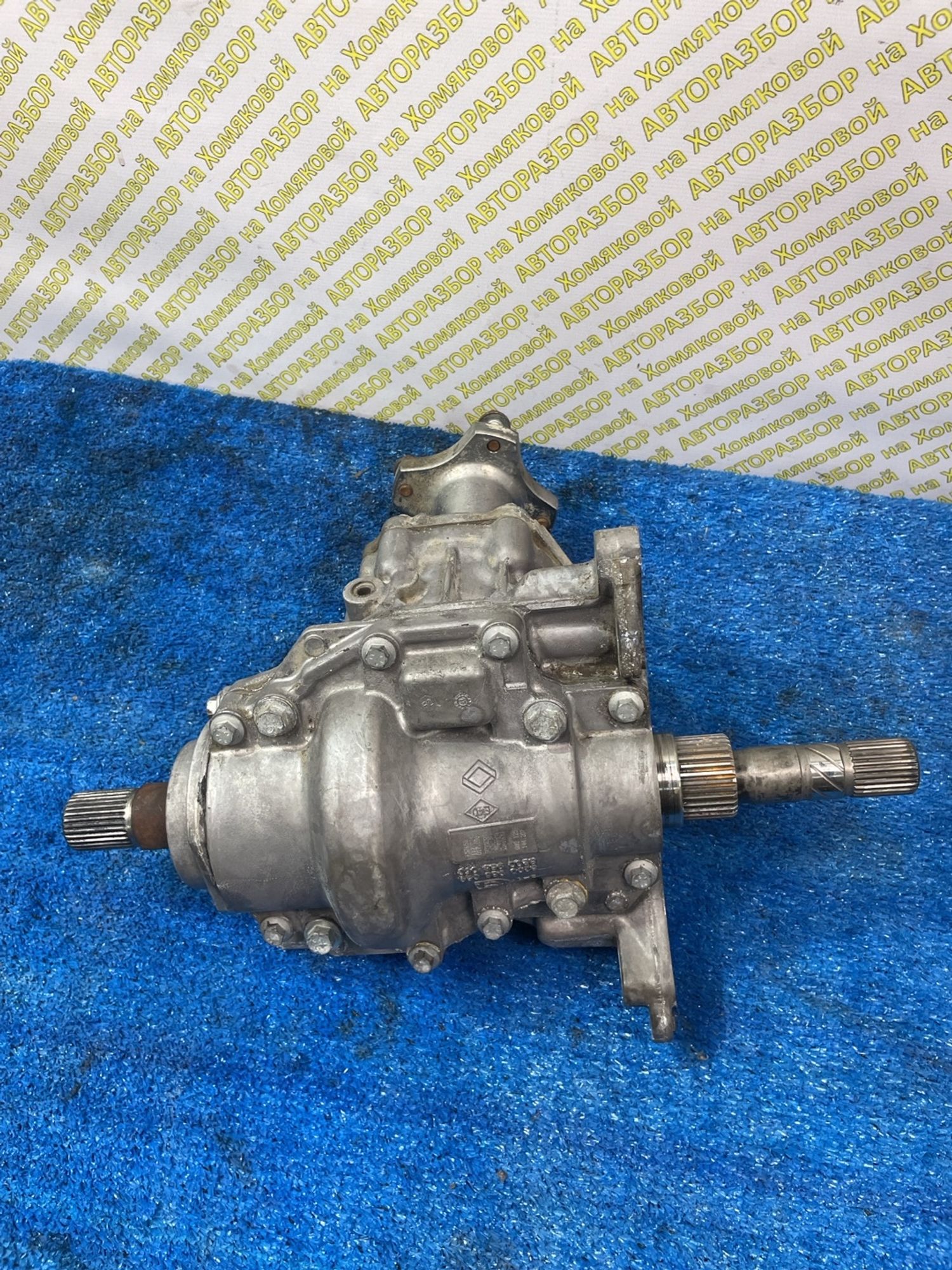 https://ycs.partsauto.market/partsauto-images/thmbs/userImages/f92b14355489e3b224da6399a17e0798/part/a79a3c5c-96a8-4abe-bafd-0aa3ee1d5ed2_1778496140216.jpg