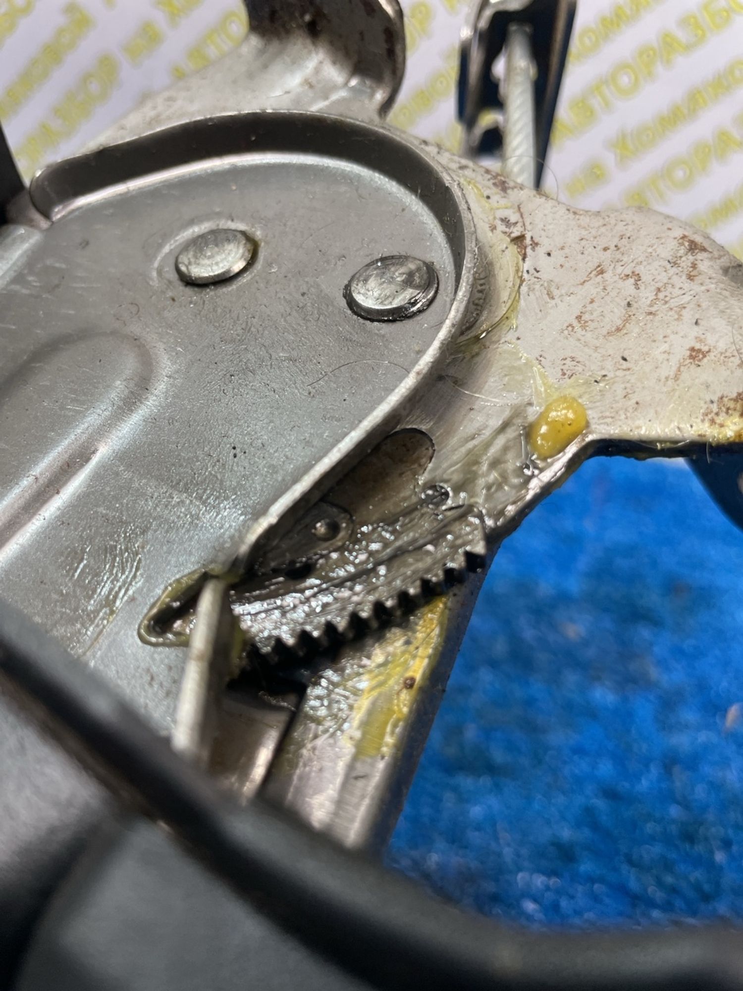 https://ycs.partsauto.market/partsauto-images/thmbs/userImages/f92b14355489e3b224da6399a17e0798/part/a8110705-cc57-4178-8be3-123031d606ff_1779354923720.jpg