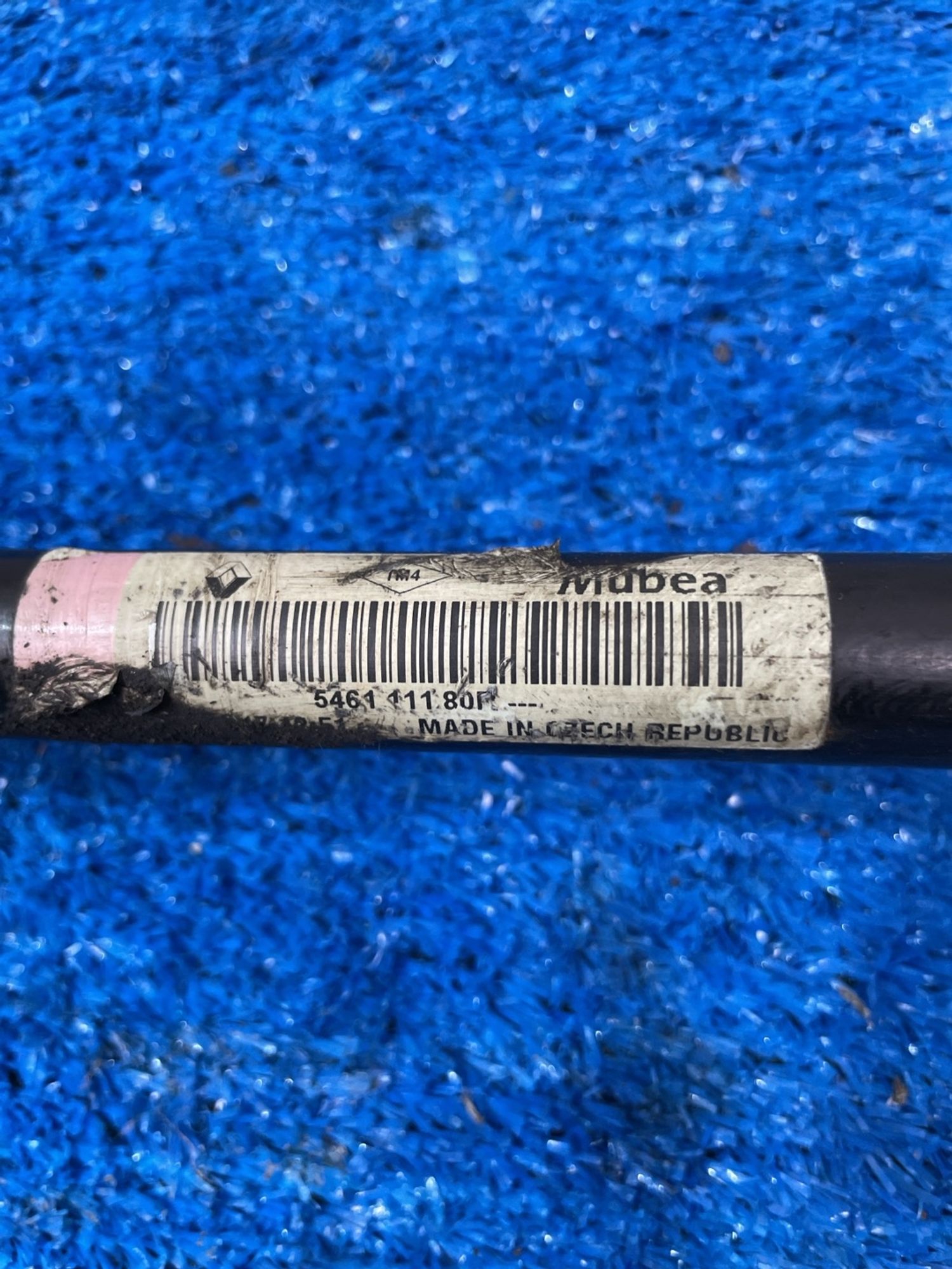 https://ycs.partsauto.market/partsauto-images/thmbs/userImages/f92b14355489e3b224da6399a17e0798/part/acd4cd26-b3df-4dae-a9e8-90e326d934aa_1775032208351.jpg
