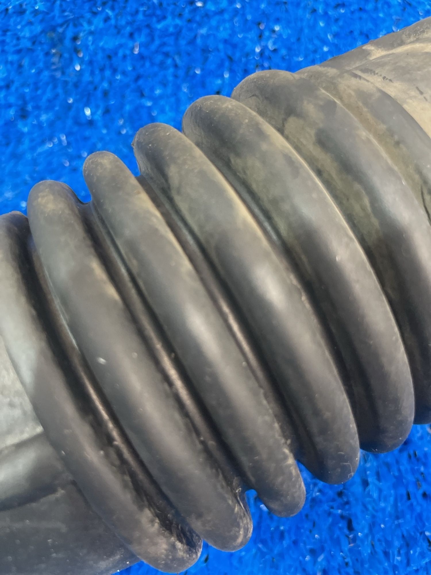 https://ycs.partsauto.market/partsauto-images/thmbs/userImages/f92b14355489e3b224da6399a17e0798/part/ae39fa94-a5c2-4ee2-916f-5ba0d8a10184_1789309272497.jpg