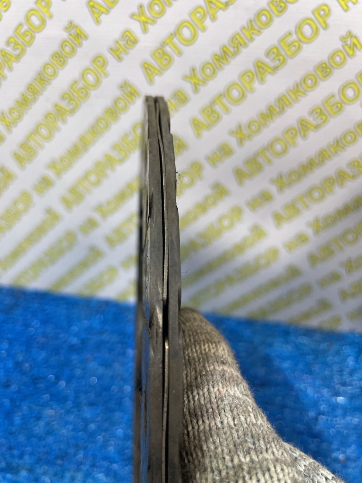 https://ycs.partsauto.market/partsauto-images/thmbs/userImages/f92b14355489e3b224da6399a17e0798/part/b437d7b2-7e98-4a0e-9262-b58beffdb3f4_1775643664923.jpg