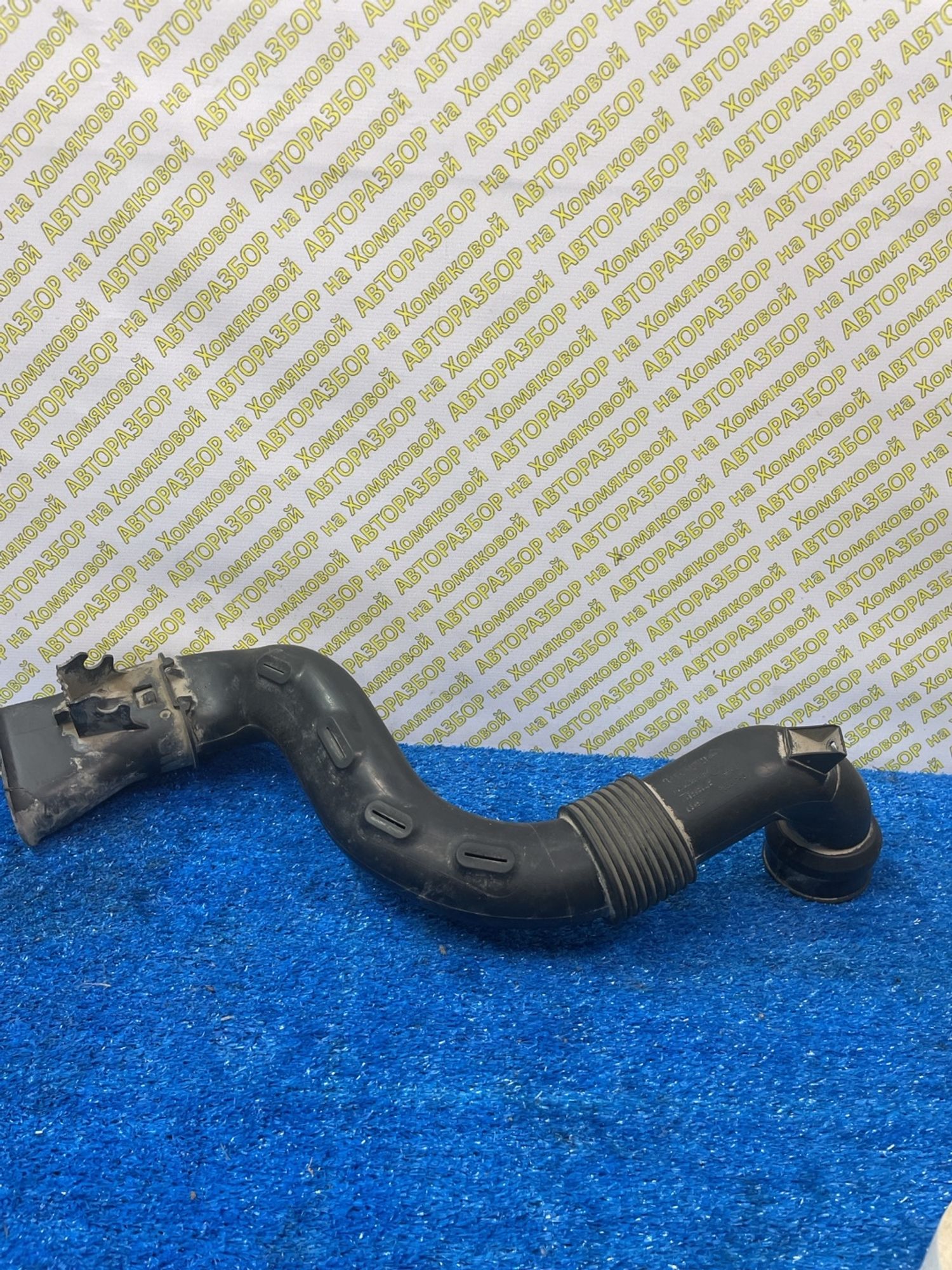 https://ycs.partsauto.market/partsauto-images/thmbs/userImages/f92b14355489e3b224da6399a17e0798/part/b55807a2-a3e2-49b0-b22a-1938f76ff819_1774857891103.jpg