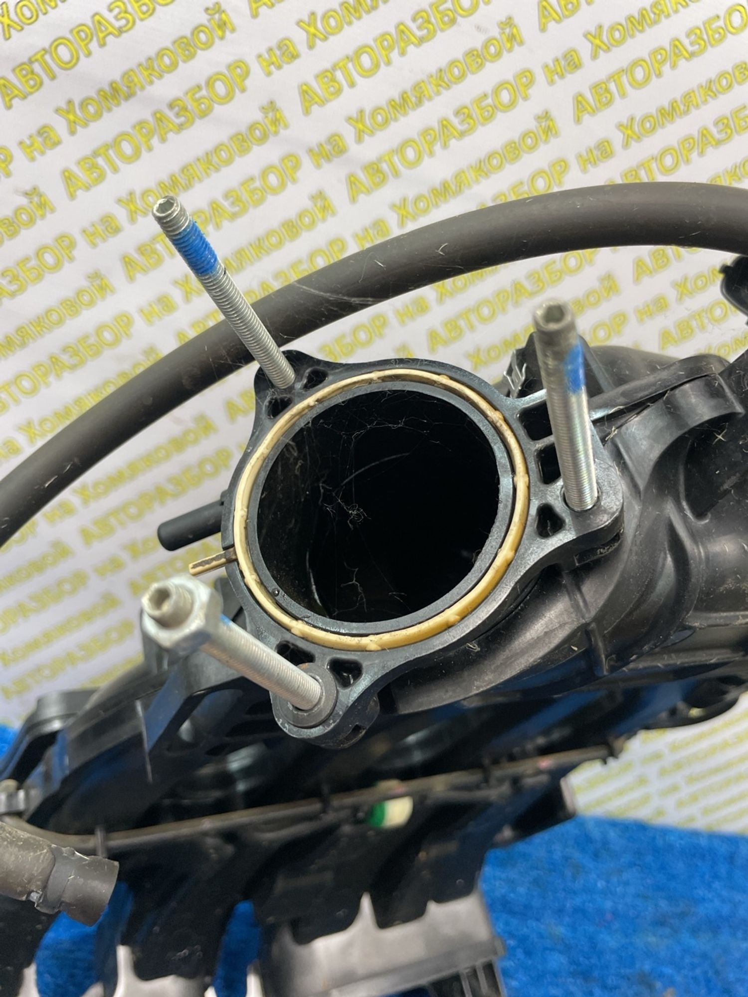https://ycs.partsauto.market/partsauto-images/thmbs/userImages/f92b14355489e3b224da6399a17e0798/part/bbaff572-ecac-40c9-9914-0ef1fc6cb775_1779347280081.jpg