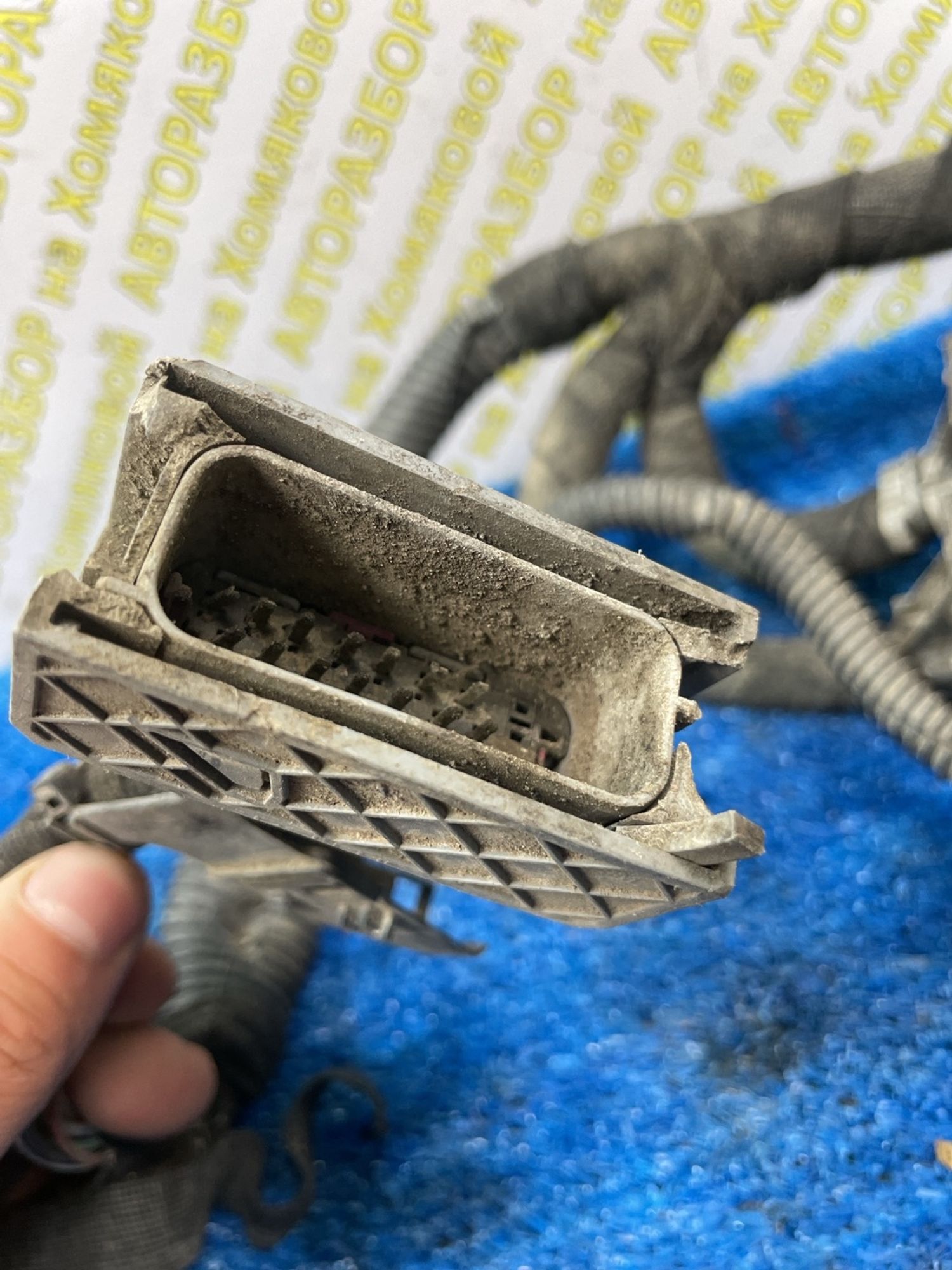 https://ycs.partsauto.market/partsauto-images/thmbs/userImages/f92b14355489e3b224da6399a17e0798/part/bdd8a1ce-061c-4fed-a436-770c21cc278f_1782118858553.jpg