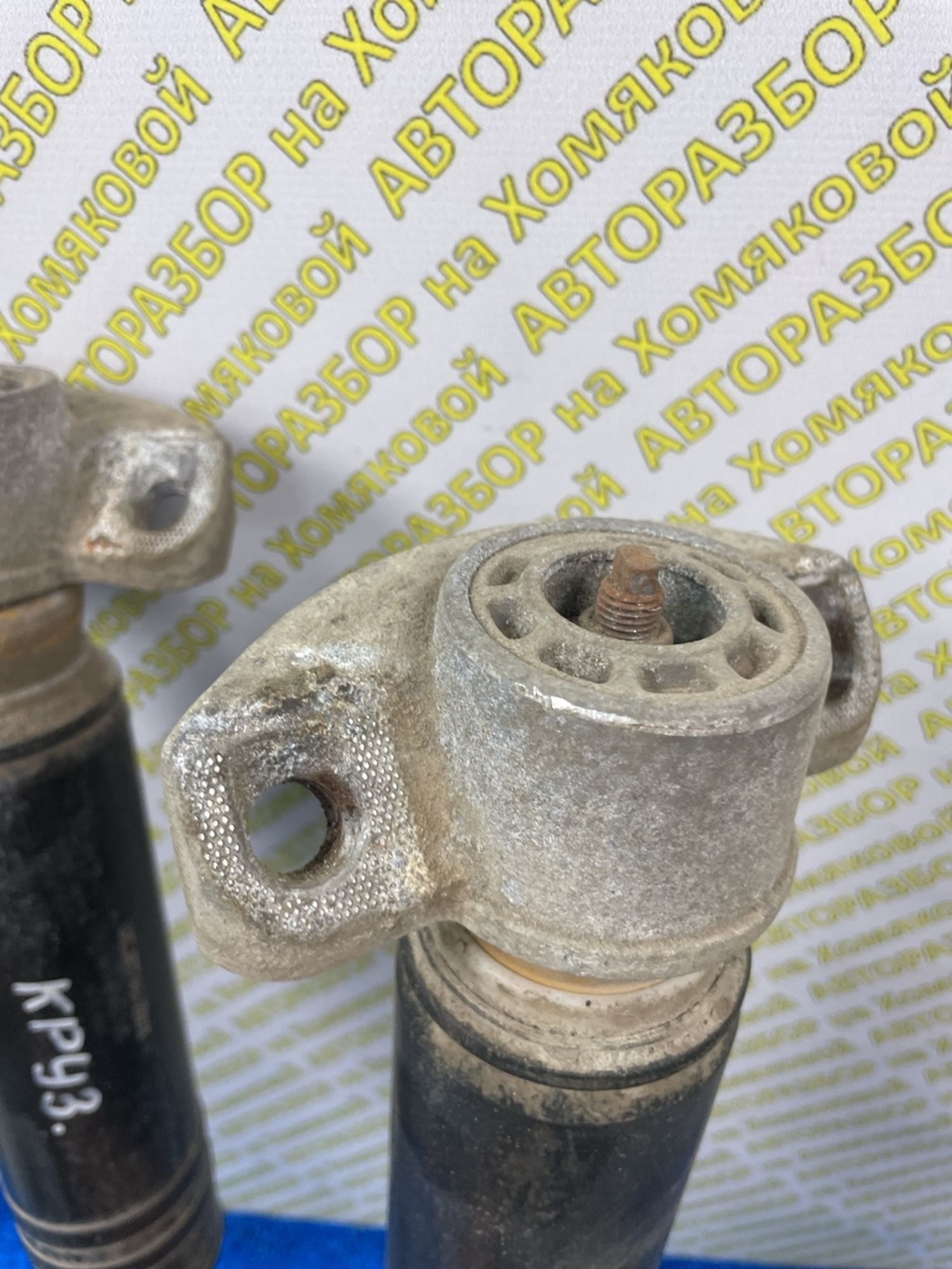 https://ycs.partsauto.market/partsauto-images/thmbs/userImages/f92b14355489e3b224da6399a17e0798/part/c9cc5df1-c0e1-4e2a-9b54-20957cca937f_1789039754058.jpg