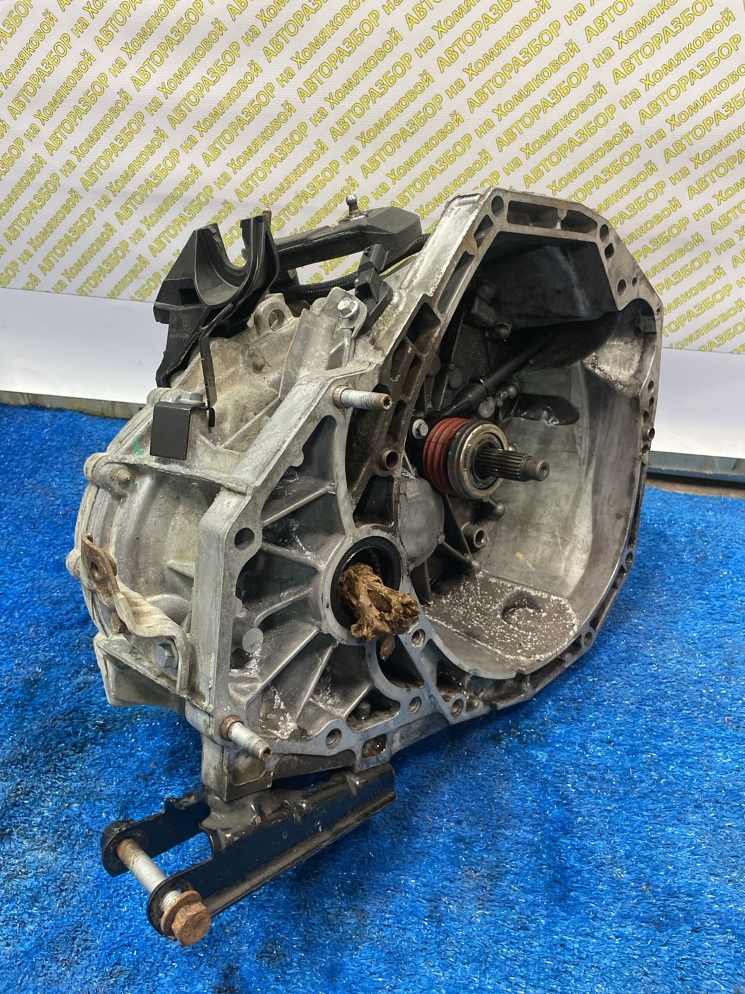 https://ycs.partsauto.market/partsauto-images/thmbs/userImages/f92b14355489e3b224da6399a17e0798/part/cd7c4ba7-08a6-43fa-b35e-62c996d8bc3d_1777966005364.jpg