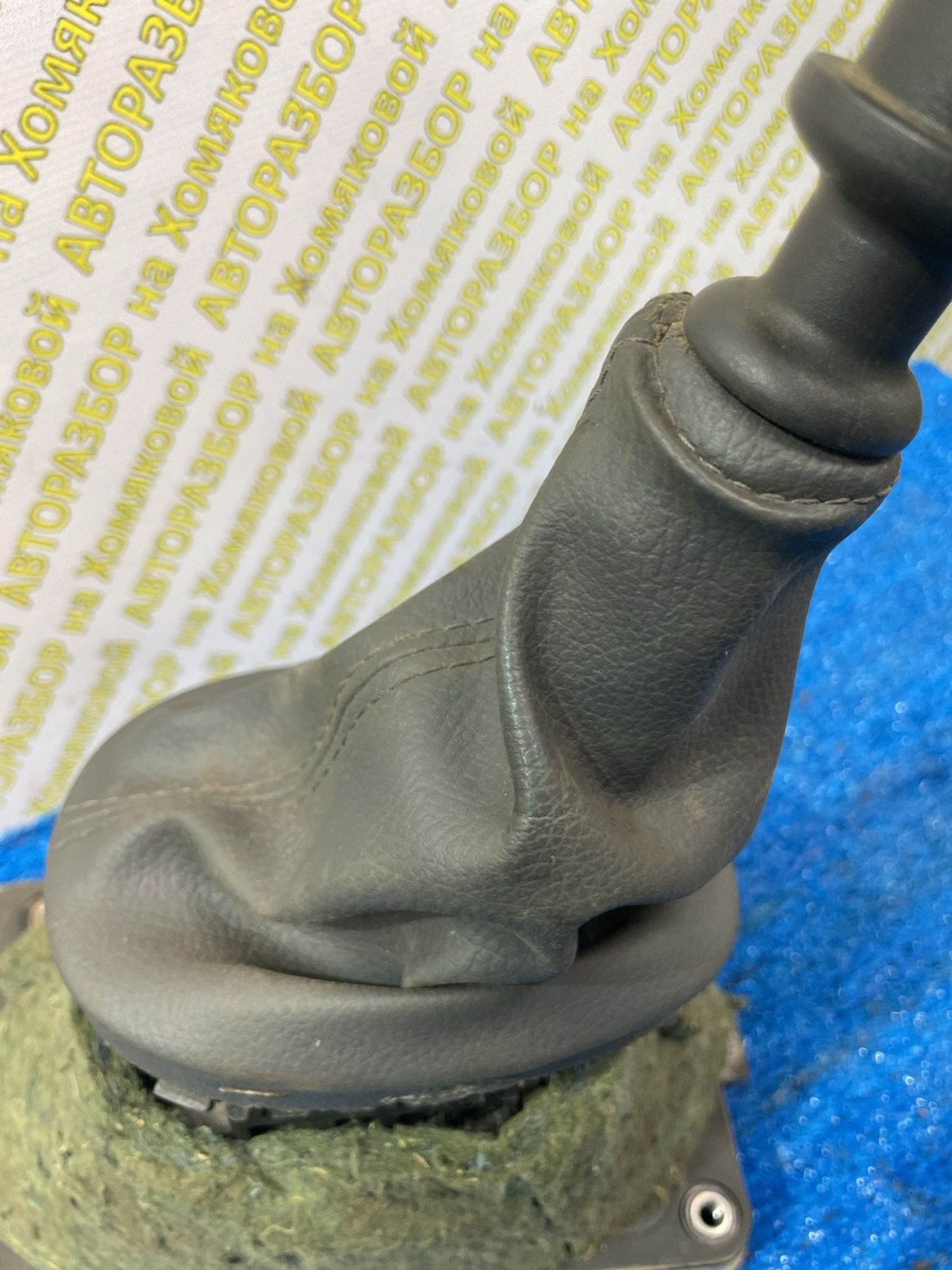 https://ycs.partsauto.market/partsauto-images/thmbs/userImages/f92b14355489e3b224da6399a17e0798/part/cedbb27c-2ed5-4f6b-8511-22c860228271_1775032938646.jpg