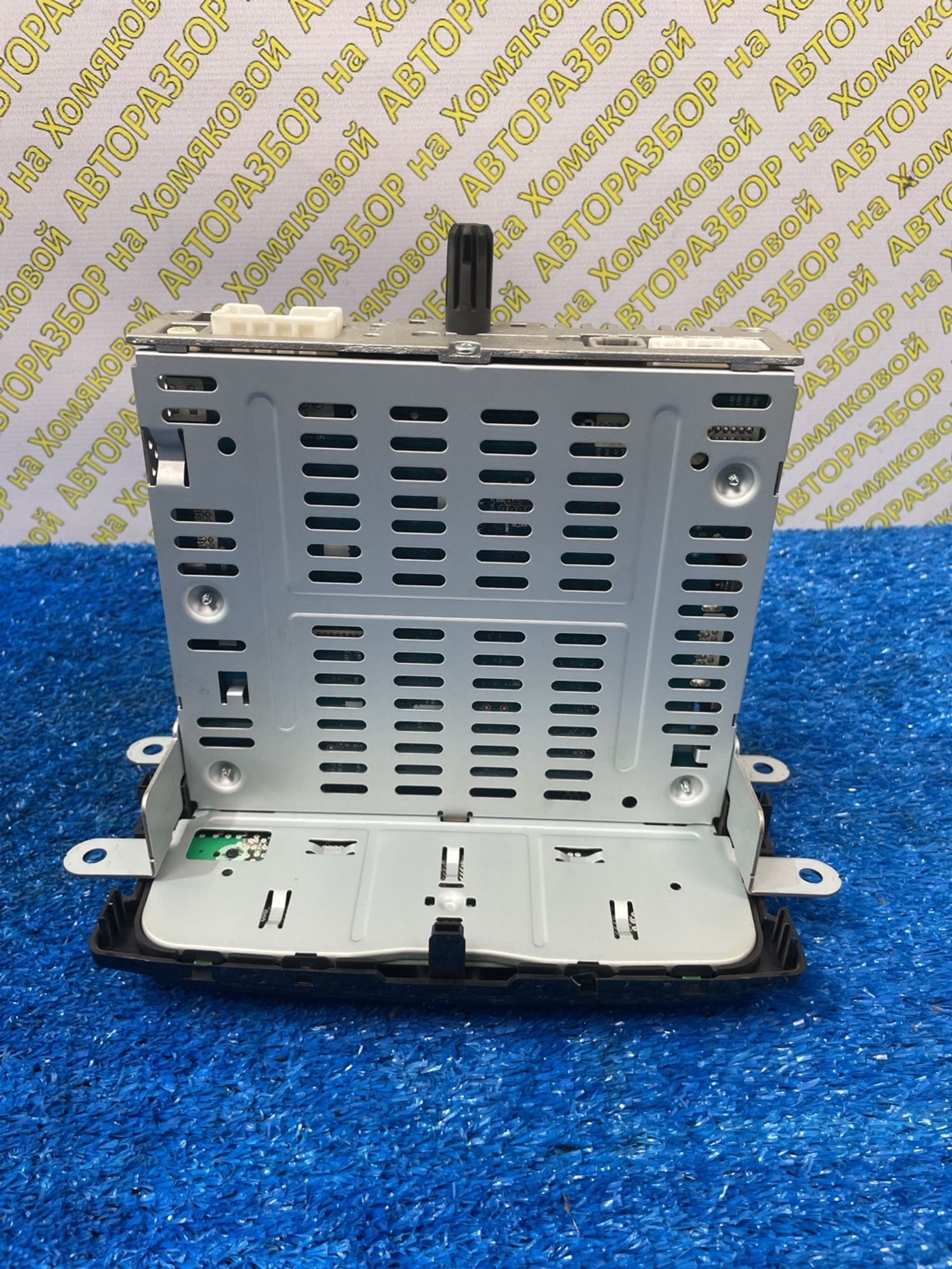 https://ycs.partsauto.market/partsauto-images/thmbs/userImages/f92b14355489e3b224da6399a17e0798/part/de9a3d94-dd80-4fa6-adc2-7c2786bdcabb_1774854115121.jpg