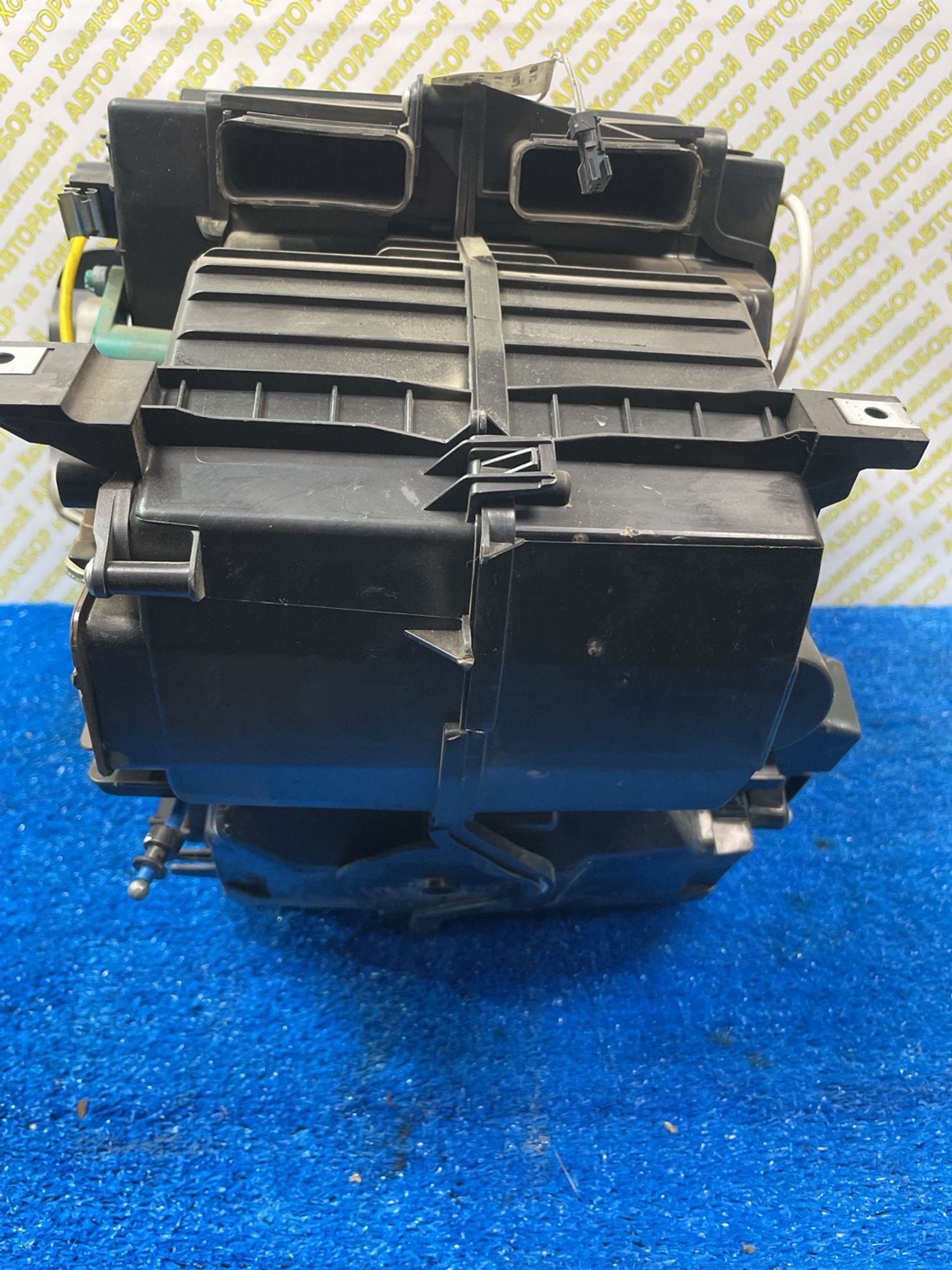 https://ycs.partsauto.market/partsauto-images/thmbs/userImages/f92b14355489e3b224da6399a17e0798/part/e035fc7a-6883-45d3-ace7-643a7eabf1e7_1775043369603.jpg
