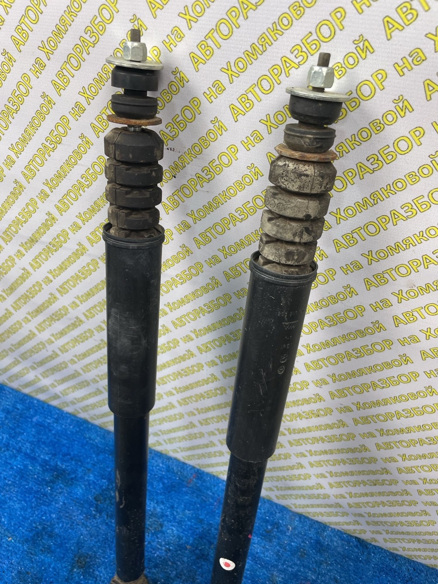 https://ycs.partsauto.market/partsauto-images/thmbs/userImages/f92b14355489e3b224da6399a17e0798/part/f58bad9c-fe3b-4a01-8602-14bf0263657d_1779347786170.jpg