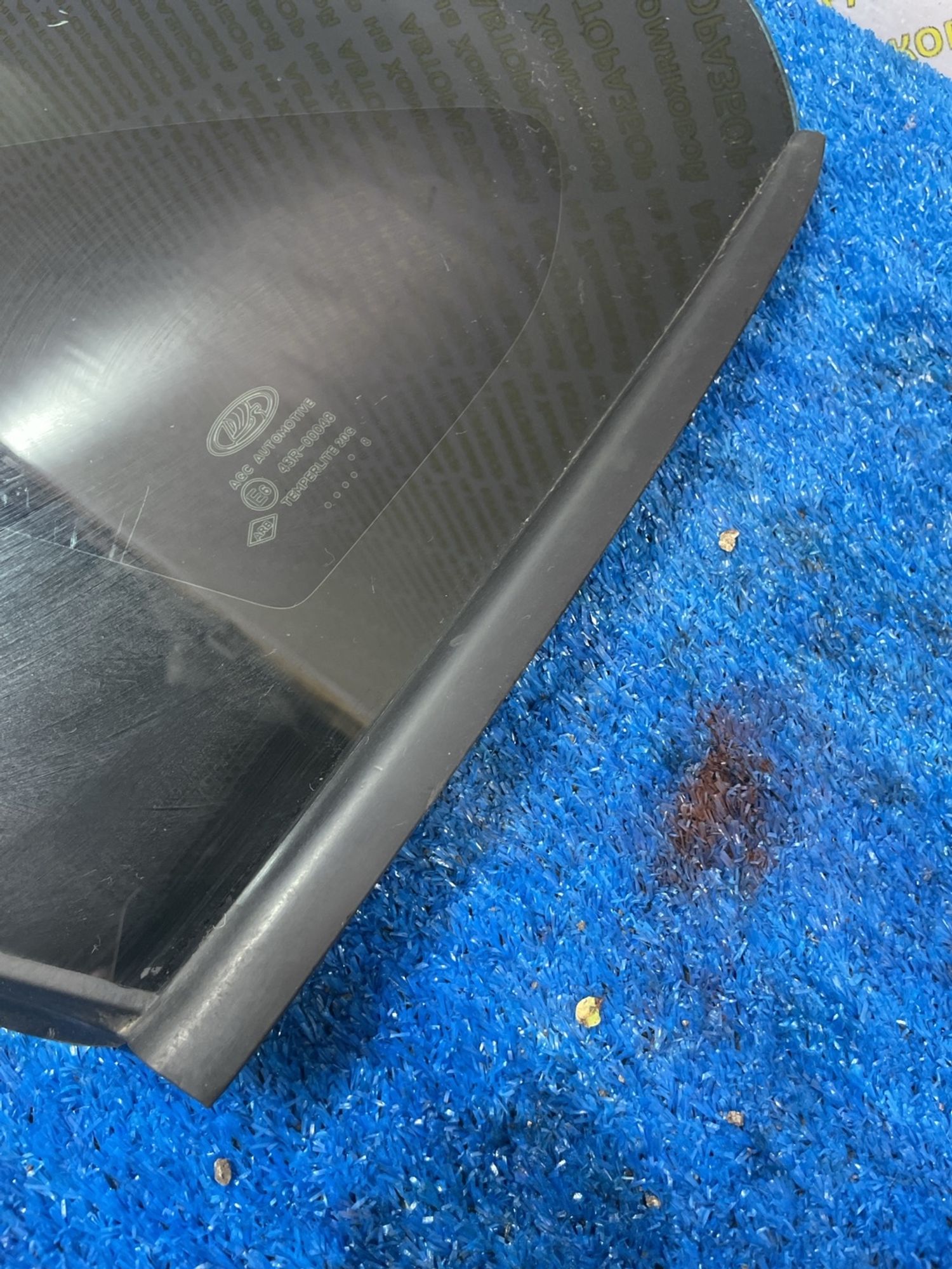 https://ycs.partsauto.market/partsauto-images/thmbs/userImages/f92b14355489e3b224da6399a17e0798/part/f68edfa6-8a89-4002-8593-b68938756752_1778843030309.jpg