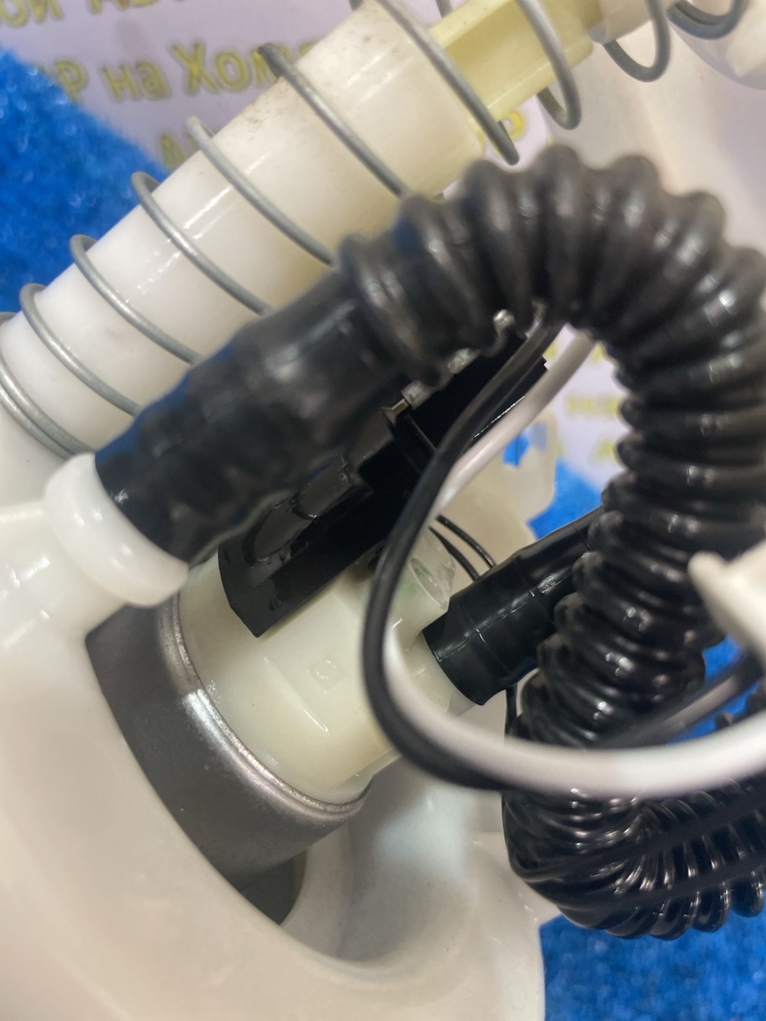 https://ycs.partsauto.market/partsauto-images/thmbs/userImages/f92b14355489e3b224da6399a17e0798/part/fe132c74-a070-4466-8edb-56eaf4cebd15_1778844841340.jpg
