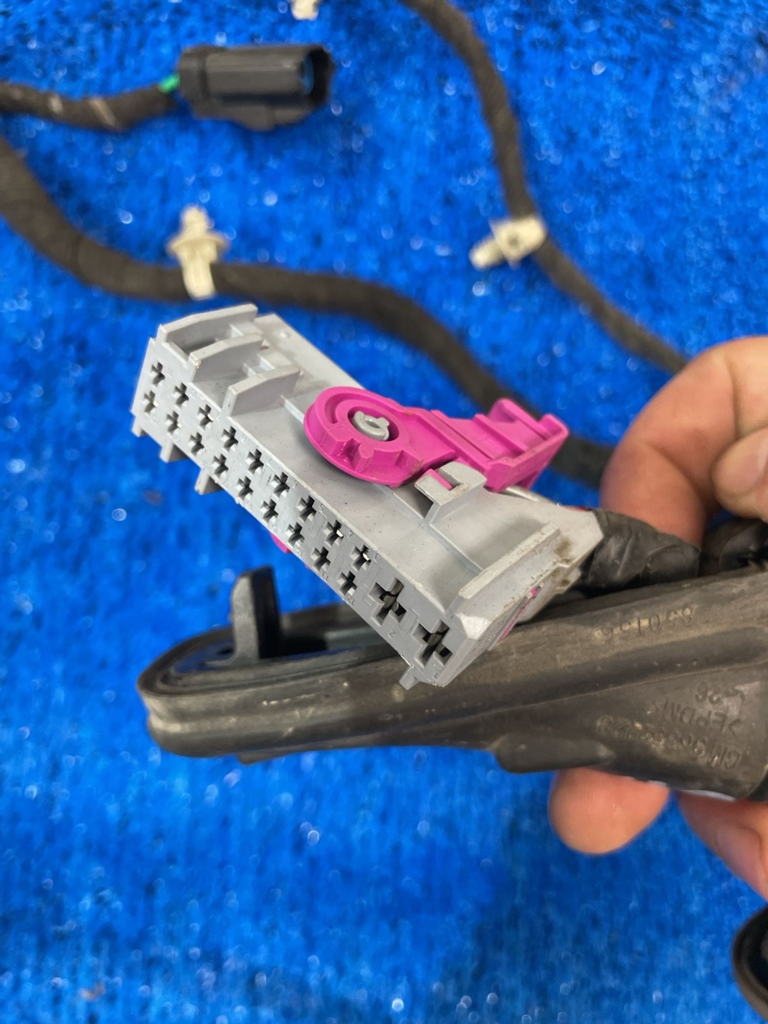 https://ycs.partsauto.market/partsauto-images/thmbs/userImages/f92b14355489e3b224da6399a17e0798/part/fe22ca03-71fc-4e49-ac6d-c7ba6c7eff8c_1788512505942.jpg