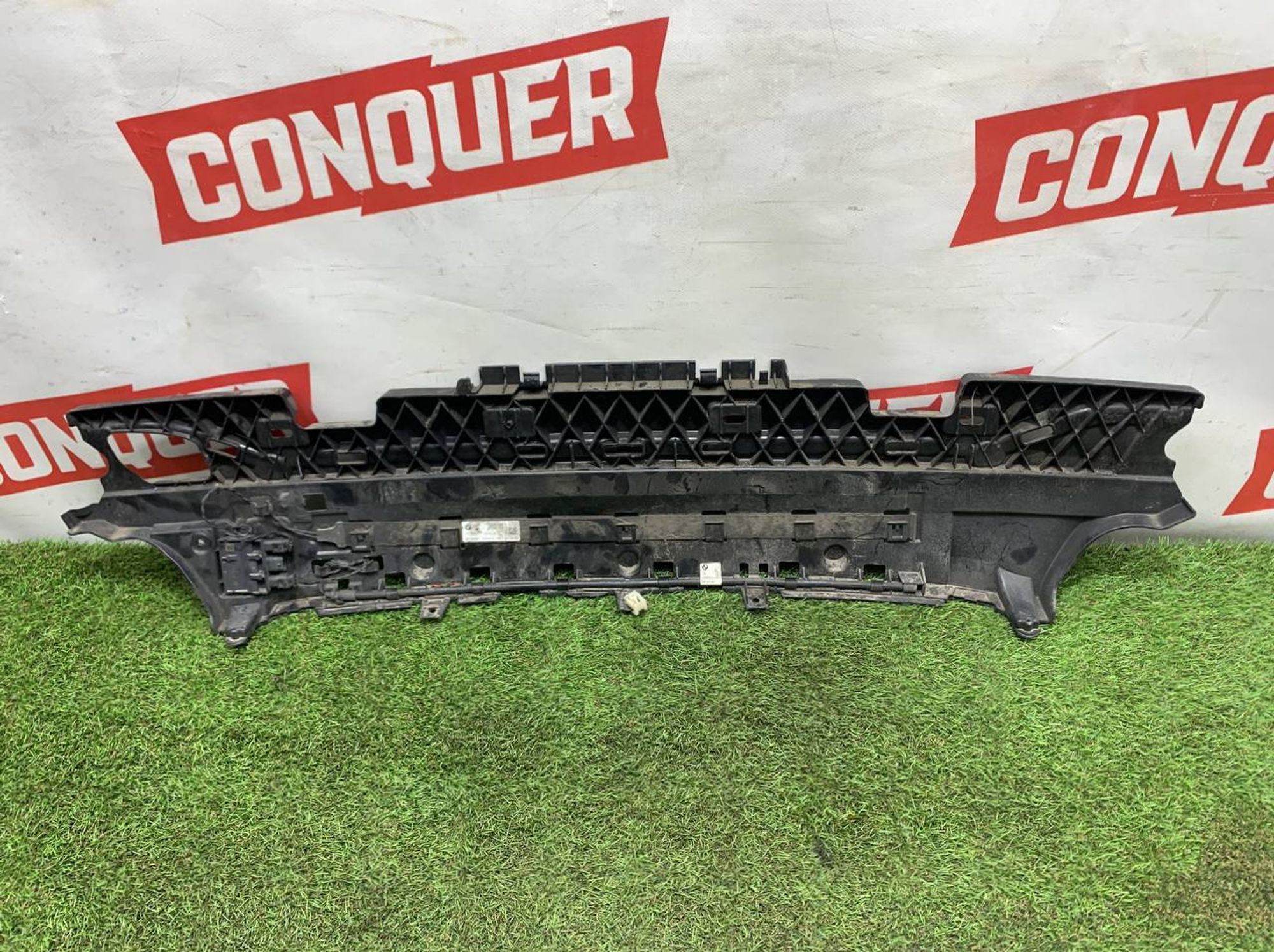 https://ycs.partsauto.market/partsauto-images/thmbs/userImages/h353NjtZg3VDP19b5HMt7LlpbQ93/part/006f442e-0fb1-42f5-b1b5-b6f678ee1a86_1718268326195.jpg