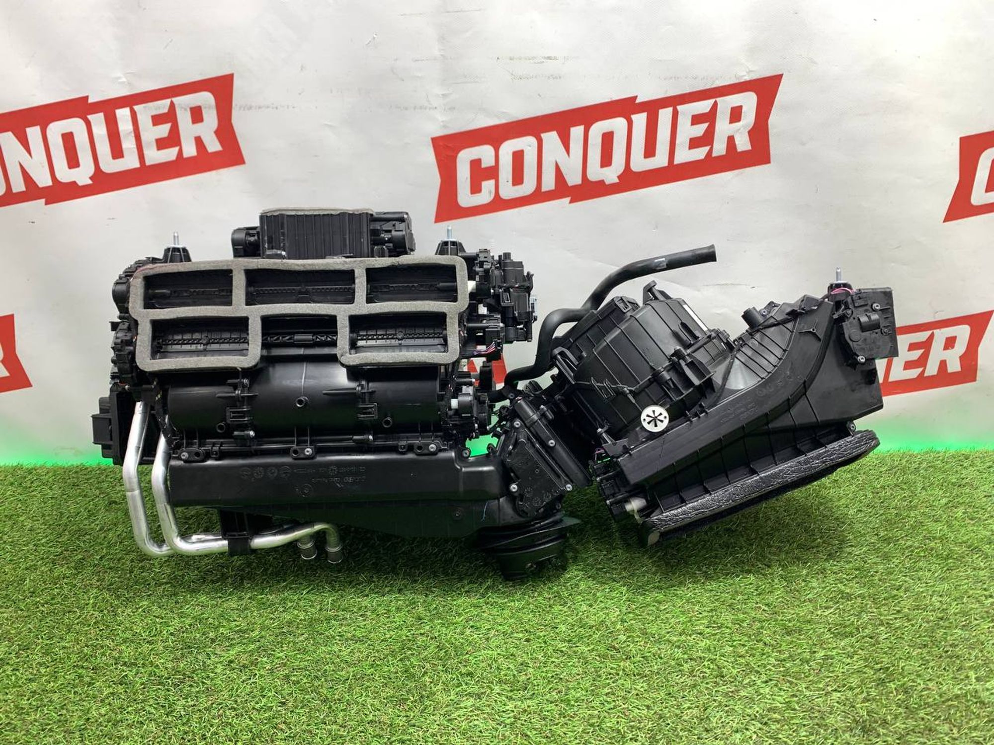https://ycs.partsauto.market/partsauto-images/thmbs/userImages/h353NjtZg3VDP19b5HMt7LlpbQ93/part/0075ee40-554a-4e7f-9e41-5d61f90143c8_1709198892211.jpg