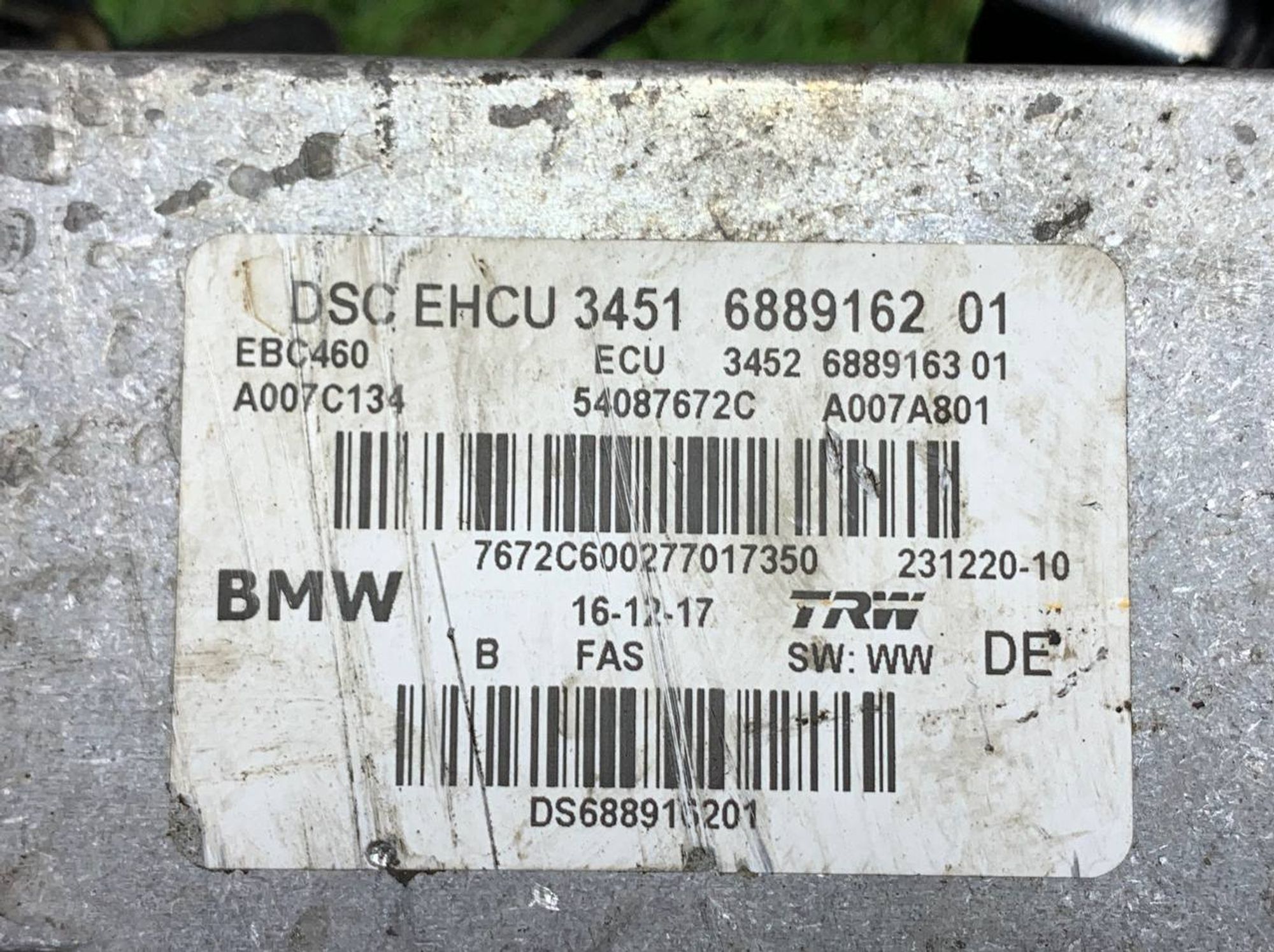 https://ycs.partsauto.market/partsauto-images/thmbs/userImages/h353NjtZg3VDP19b5HMt7LlpbQ93/part/00c2bc2a-b055-4c69-afa9-ece88ba66168_1718096688835.jpg