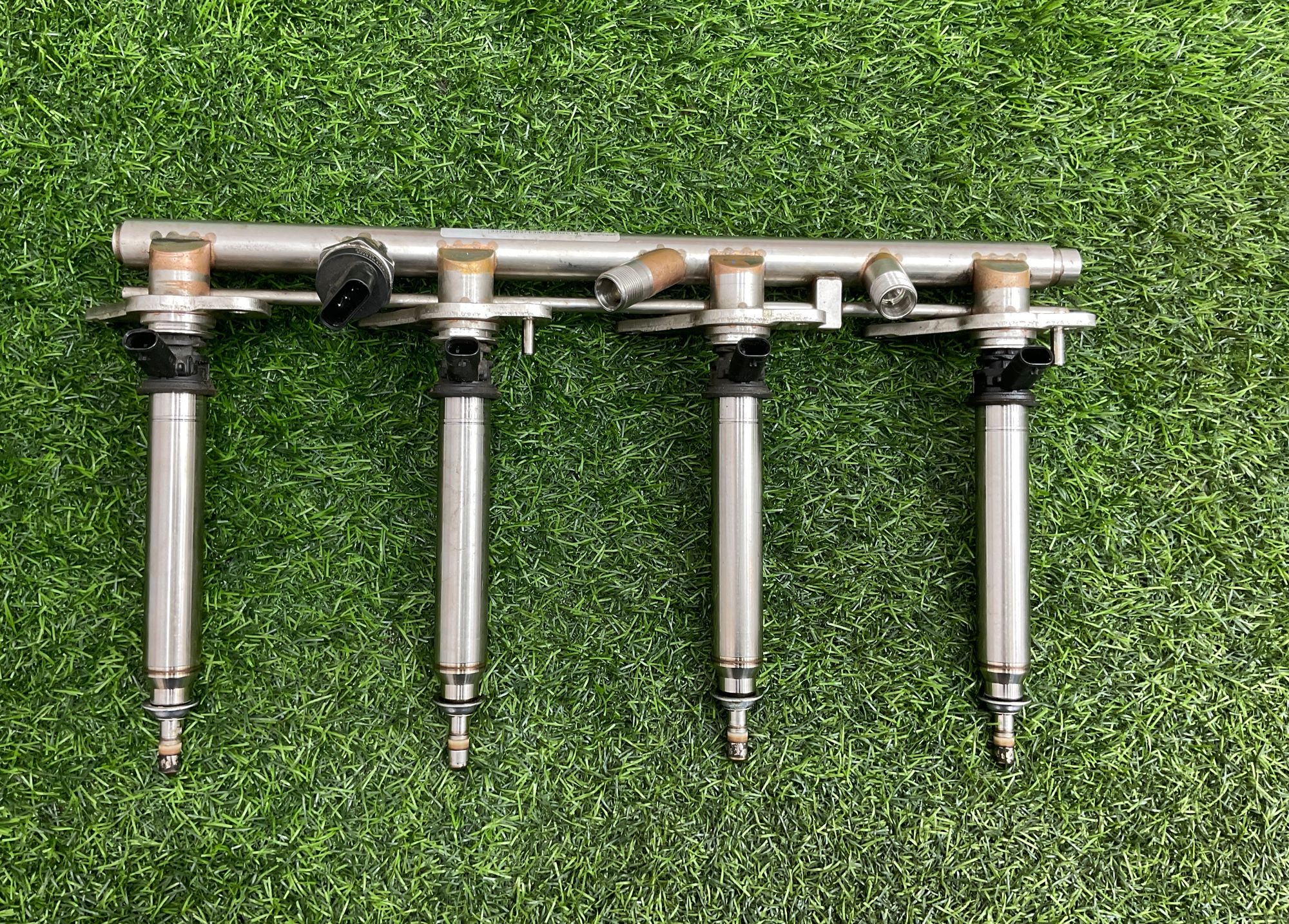 https://ycs.partsauto.market/partsauto-images/thmbs/userImages/h353NjtZg3VDP19b5HMt7LlpbQ93/part/00f30cef-0b05-480f-bf75-c1bac5c6734c_1743585180993.jpg