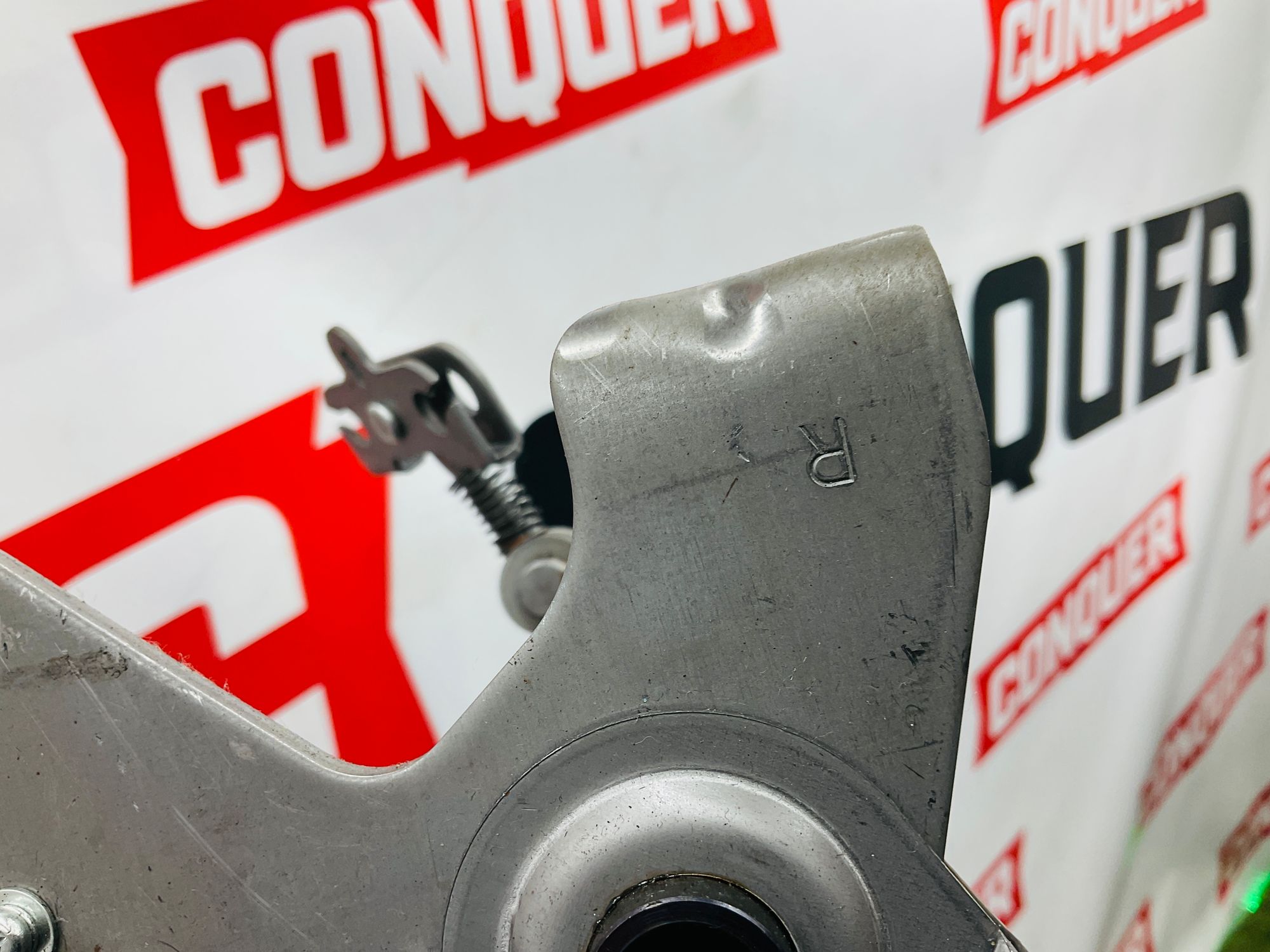 https://ycs.partsauto.market/partsauto-images/thmbs/userImages/h353NjtZg3VDP19b5HMt7LlpbQ93/part/010a20ed-11b2-46c0-958e-e09db3fff02a_1779721305738.jpg
