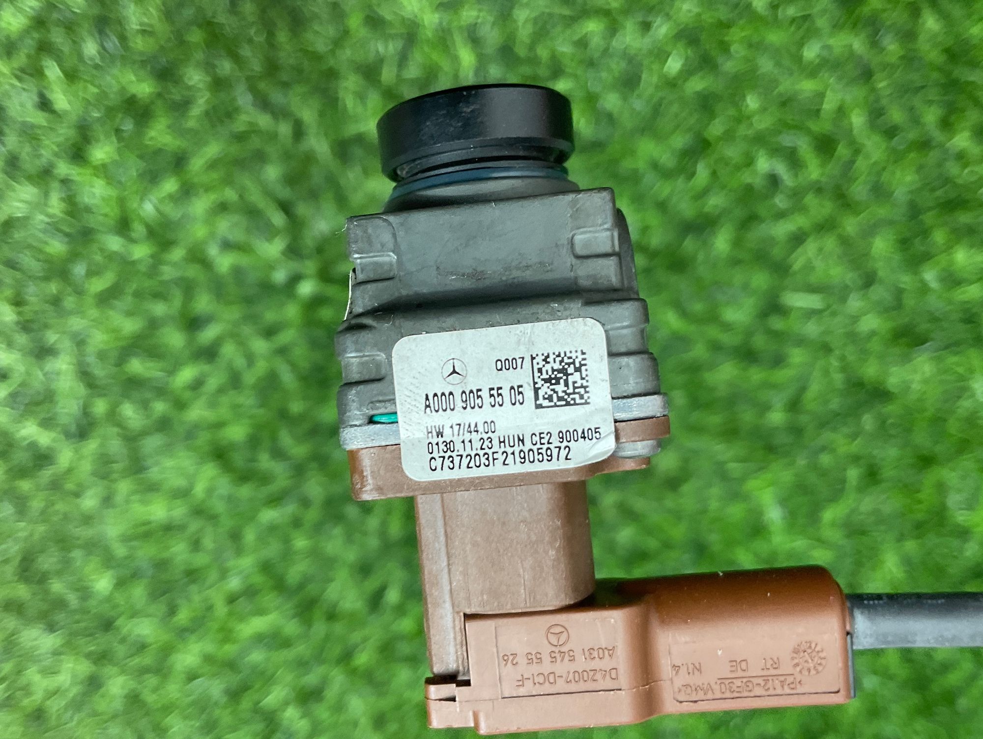 https://ycs.partsauto.market/partsauto-images/thmbs/userImages/h353NjtZg3VDP19b5HMt7LlpbQ93/part/017f47c0-2d12-43c5-8ae4-73611e9b7354_1741077457167.jpg
