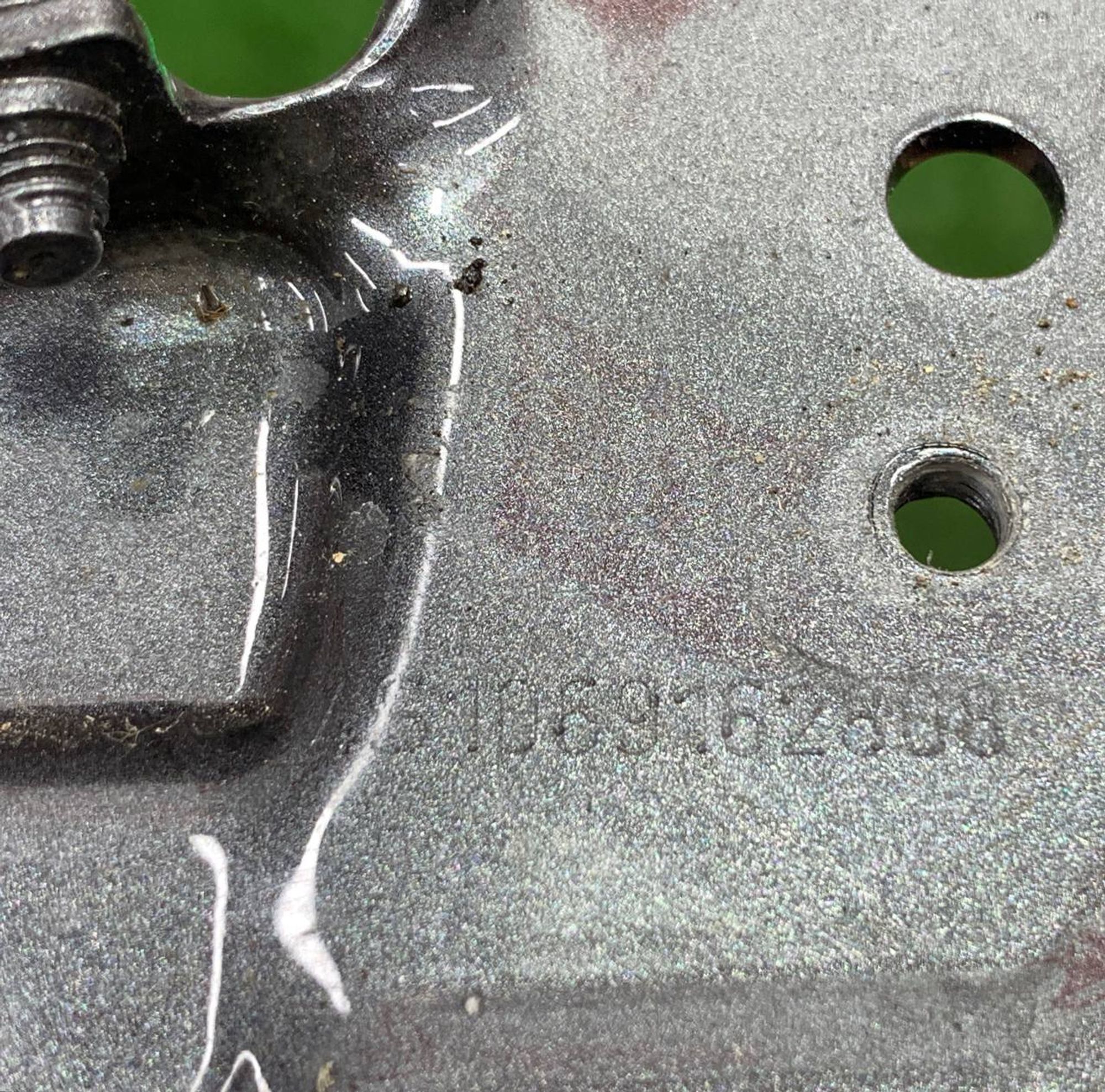 https://ycs.partsauto.market/partsauto-images/thmbs/userImages/h353NjtZg3VDP19b5HMt7LlpbQ93/part/018235d6-f084-487c-9c0f-77e048c1ebb7_1720106980406.jpg