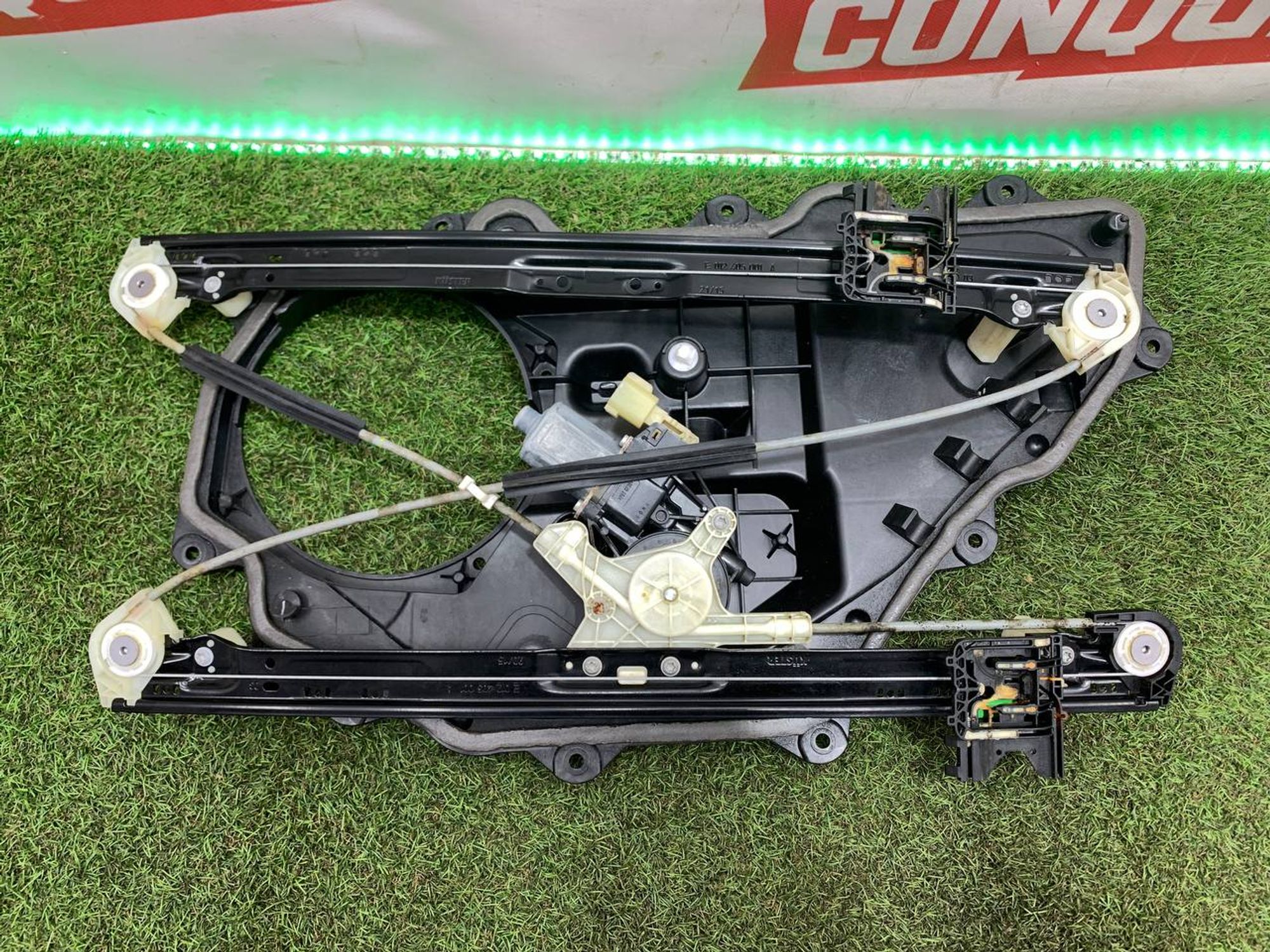 https://ycs.partsauto.market/partsauto-images/thmbs/userImages/h353NjtZg3VDP19b5HMt7LlpbQ93/part/018ccb2d-f5a2-45a4-90cc-5c0555f14421_1714662472515.jpg