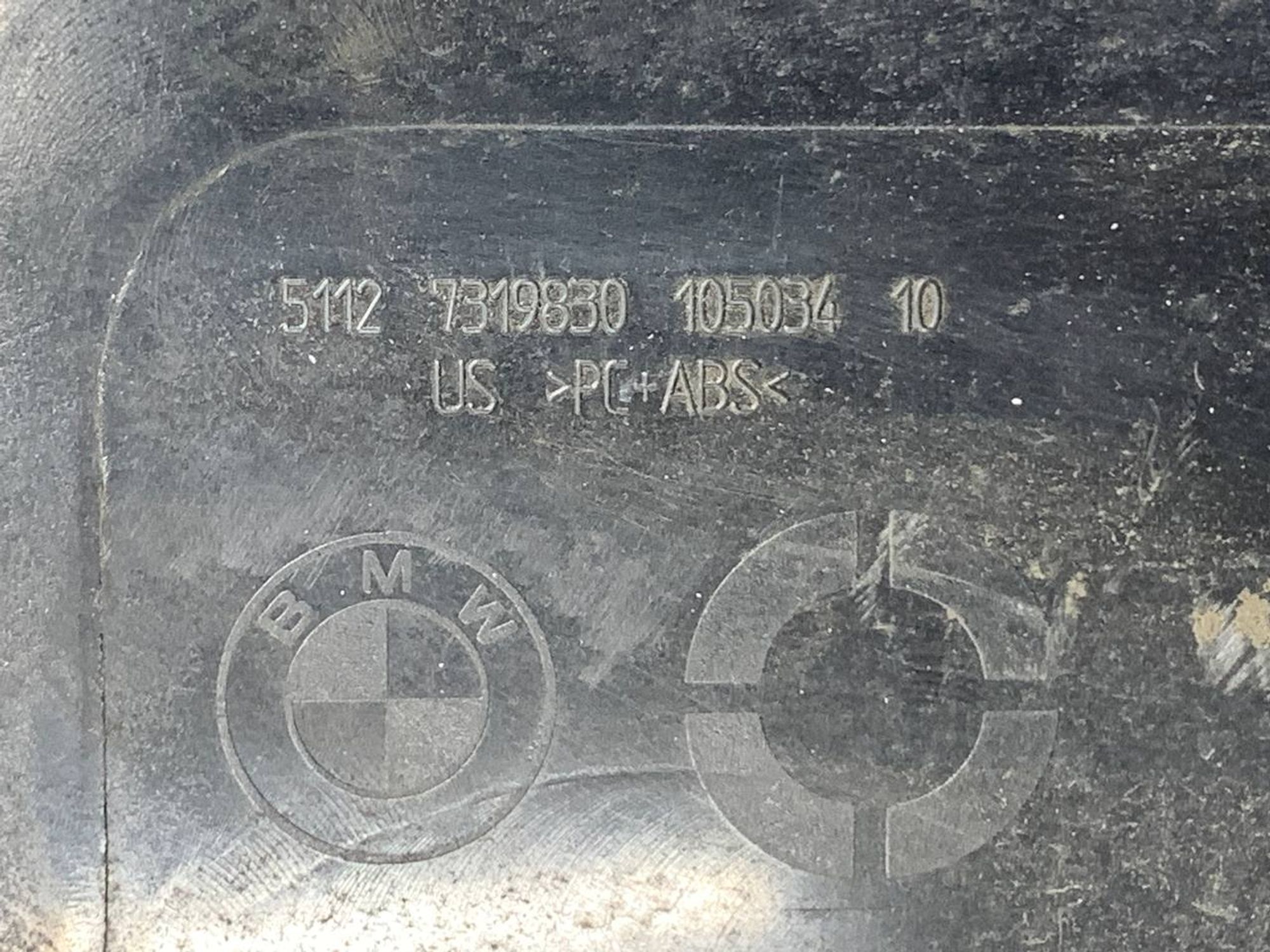 https://ycs.partsauto.market/partsauto-images/thmbs/userImages/h353NjtZg3VDP19b5HMt7LlpbQ93/part/01b43809-b6e2-470b-bb0c-620a17f8ad87_1727357414934.jpg