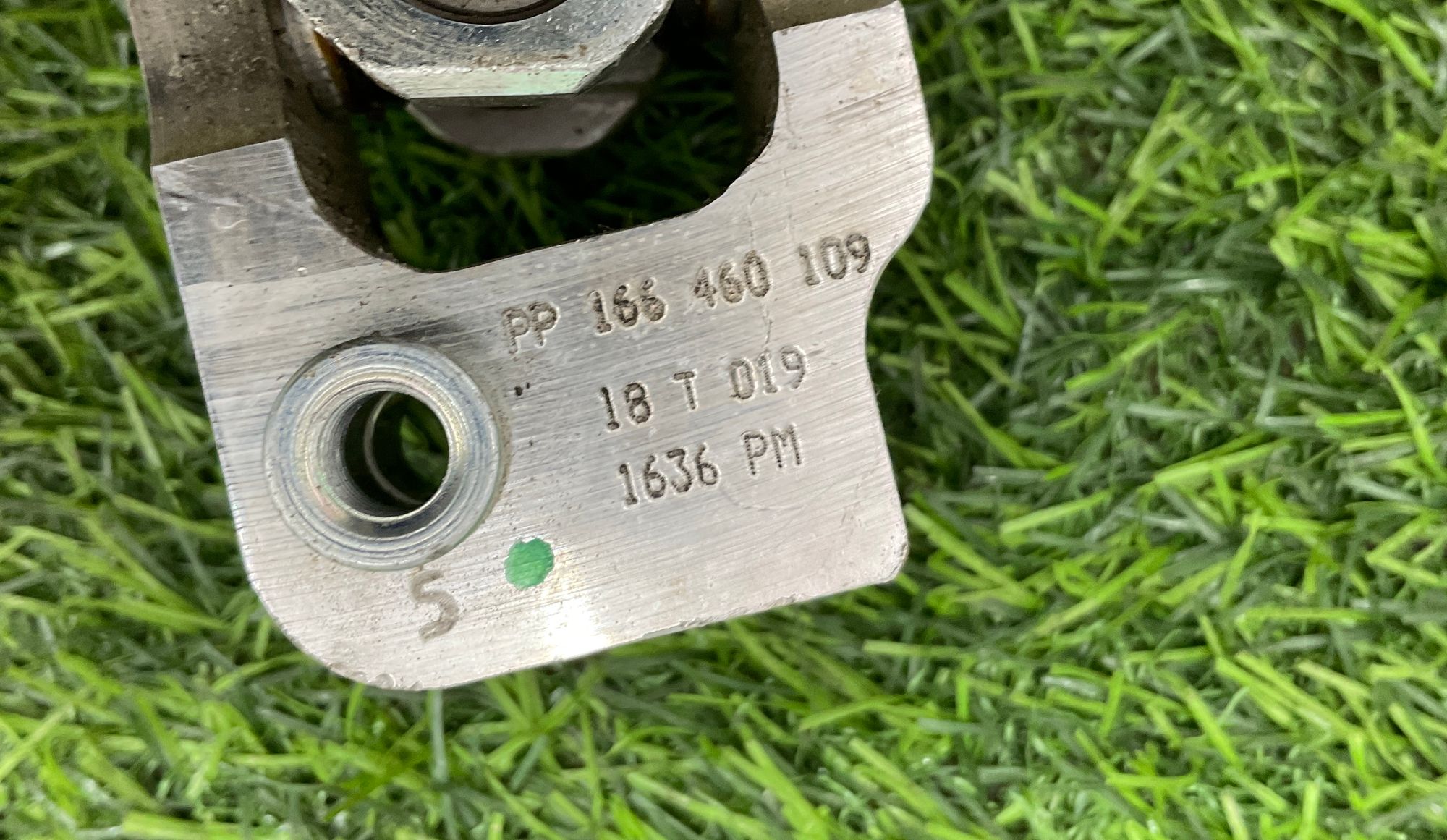 Рулевой карданчик Mercedes Benz GLE-класс, I (W166), 1500 рублей, Москва