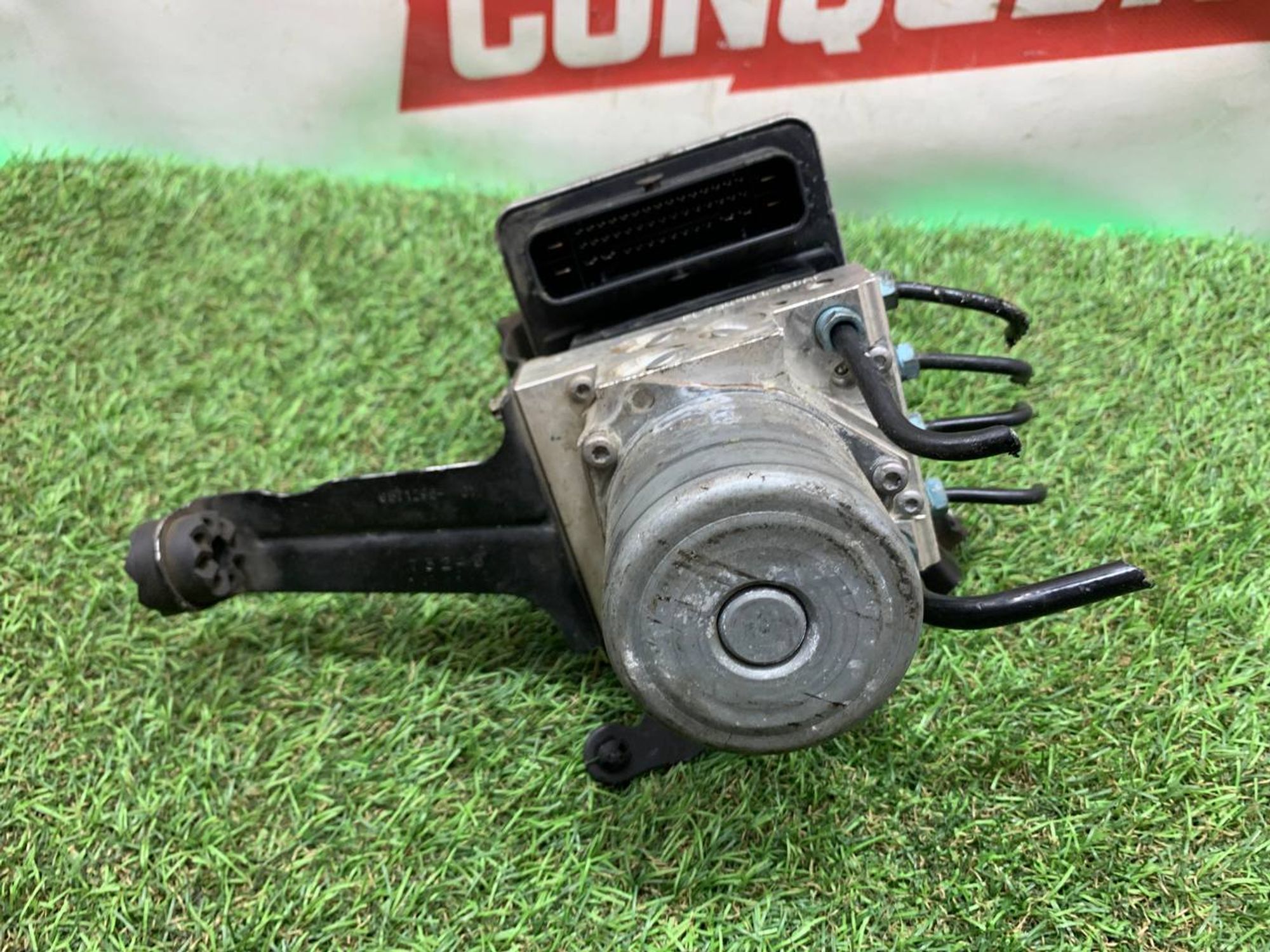https://ycs.partsauto.market/partsauto-images/thmbs/userImages/h353NjtZg3VDP19b5HMt7LlpbQ93/part/02ec1f5c-2010-4918-8ff3-641f78ac7d9f_1718096679836.jpg