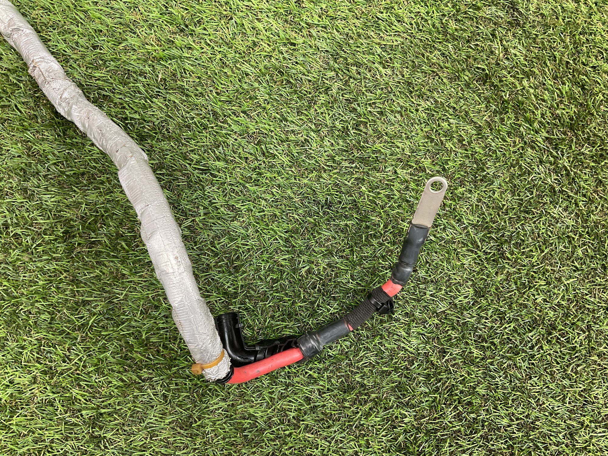 Провод генератор-стартер-вывод B+ BMW 5 серия, F10/F11/F07 рестайлинг, 1000 рублей, Москва