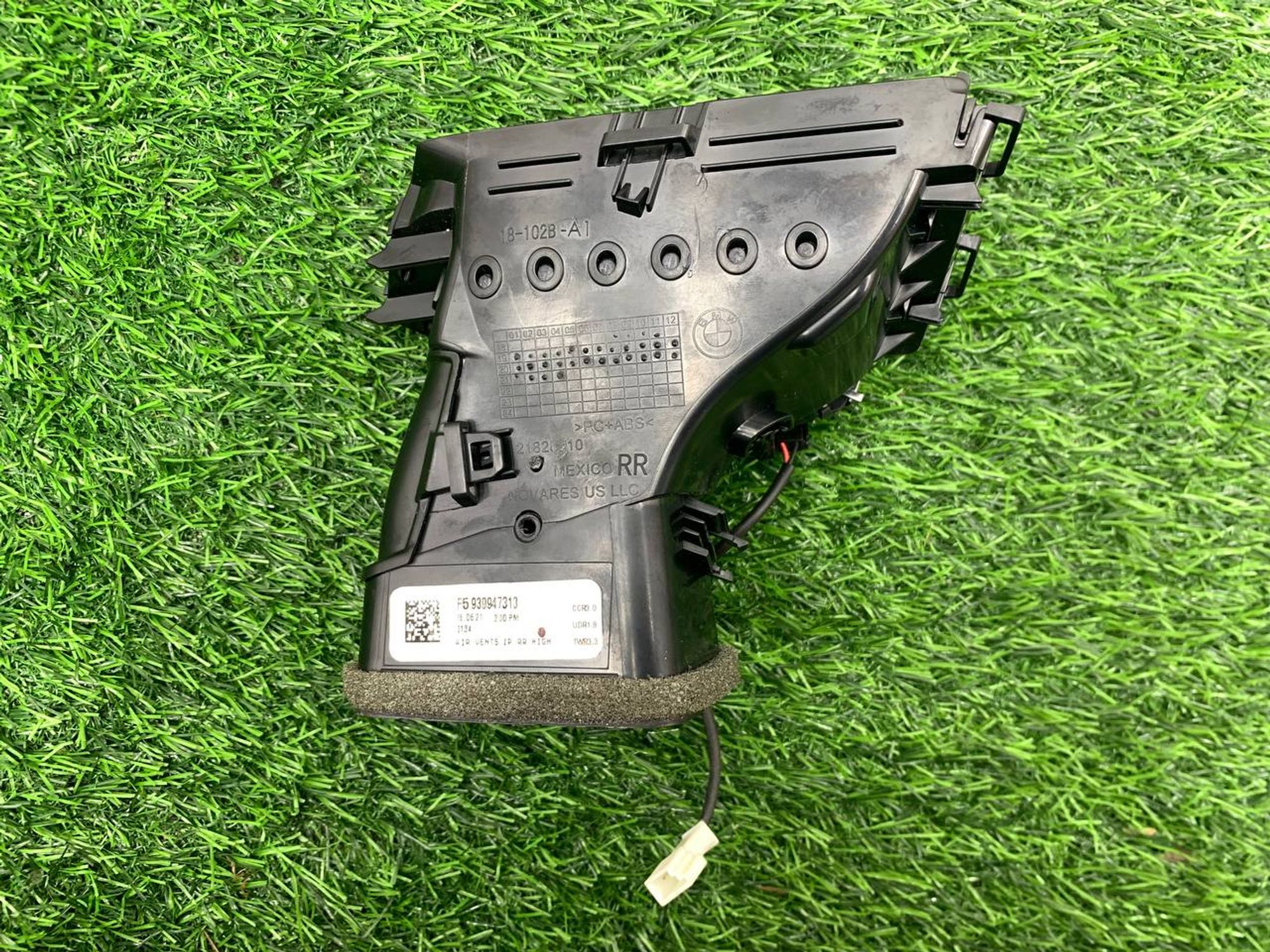 https://ycs.partsauto.market/partsauto-images/thmbs/userImages/h353NjtZg3VDP19b5HMt7LlpbQ93/part/02f7dc99-2704-4e74-9d51-c4d4aa4d8374_1732868586560.jpg