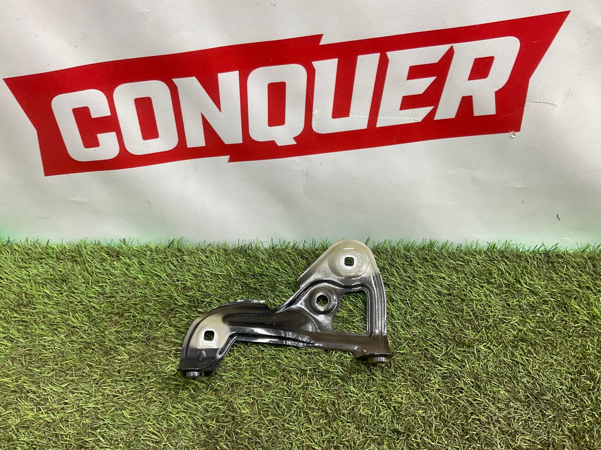 Кронштейн переднего крыла правый BMW 3 G20/G21 рестайлинг 2022, 2000 рублей, Москва