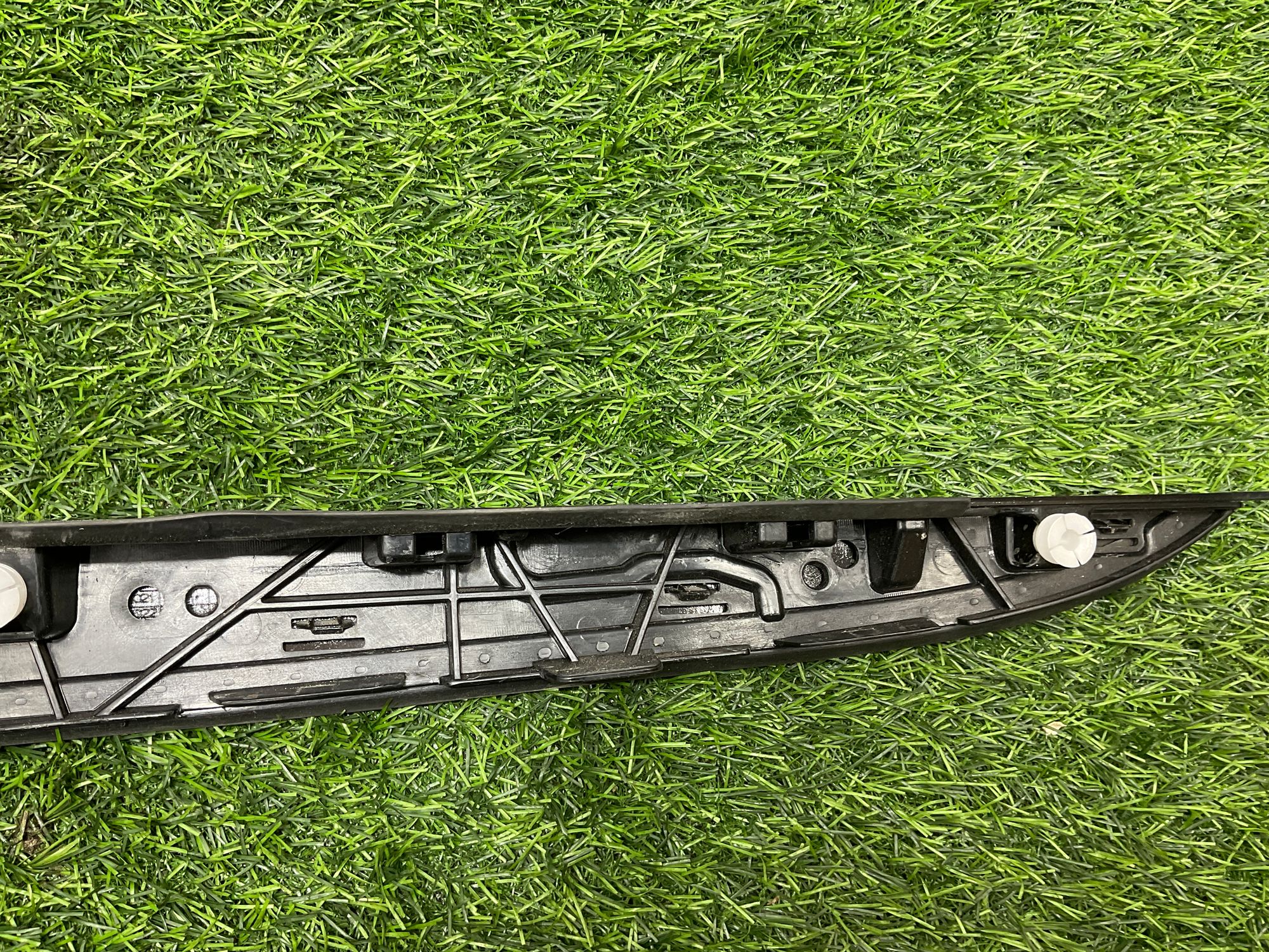 https://ycs.partsauto.market/partsauto-images/thmbs/userImages/h353NjtZg3VDP19b5HMt7LlpbQ93/part/03542007-2ad0-48cf-af0c-96761c4253d2_1734621800511.jpg