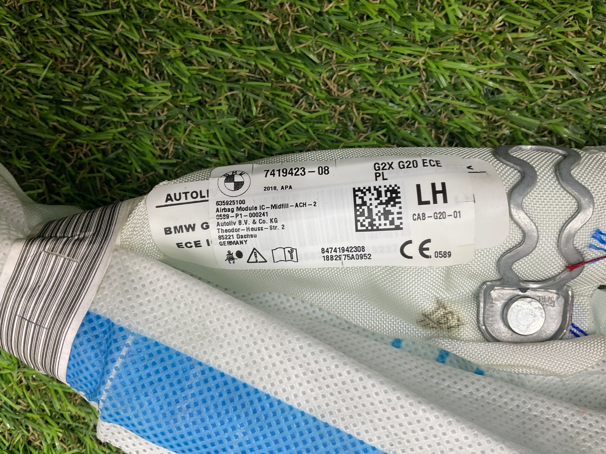 https://ycs.partsauto.market/partsauto-images/thmbs/userImages/h353NjtZg3VDP19b5HMt7LlpbQ93/part/03fff0f8-0bc9-49cc-adff-9528930fd2e0_1746705034741.jpg