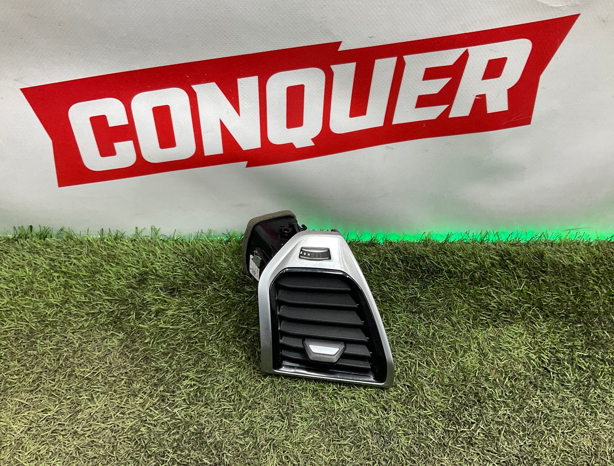 Воздуховод правый BMW M8 F91/F92/F93 2019, 3000 рублей, Москва