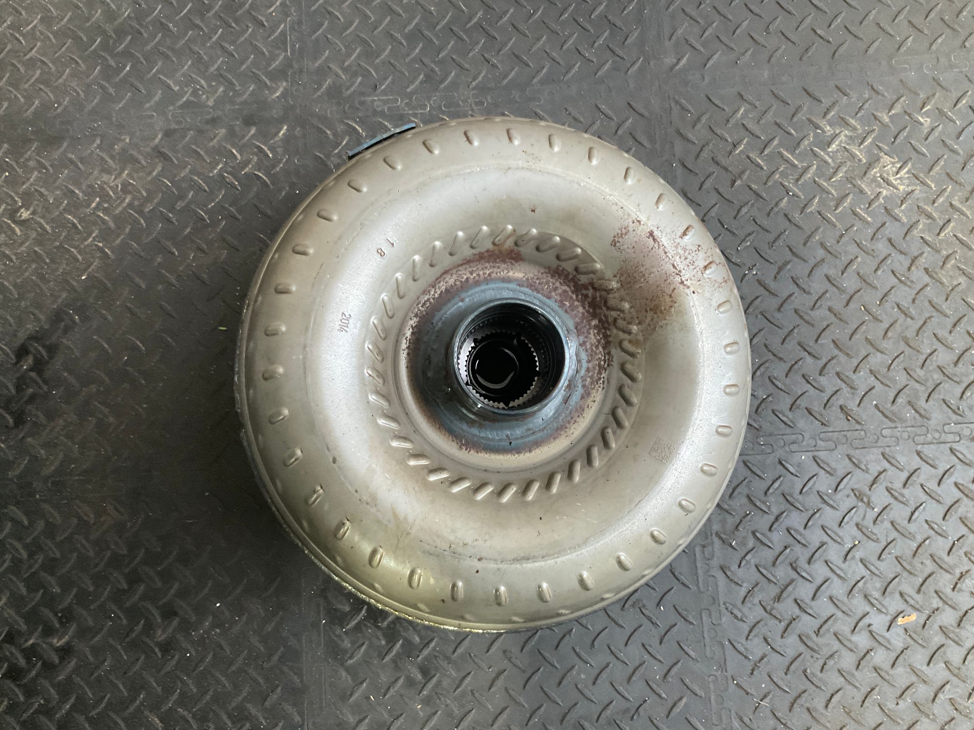 https://ycs.partsauto.market/partsauto-images/thmbs/userImages/h353NjtZg3VDP19b5HMt7LlpbQ93/part/044c272a-4d08-48e2-b0c0-16c065c26dc7_1742223832579.jpg