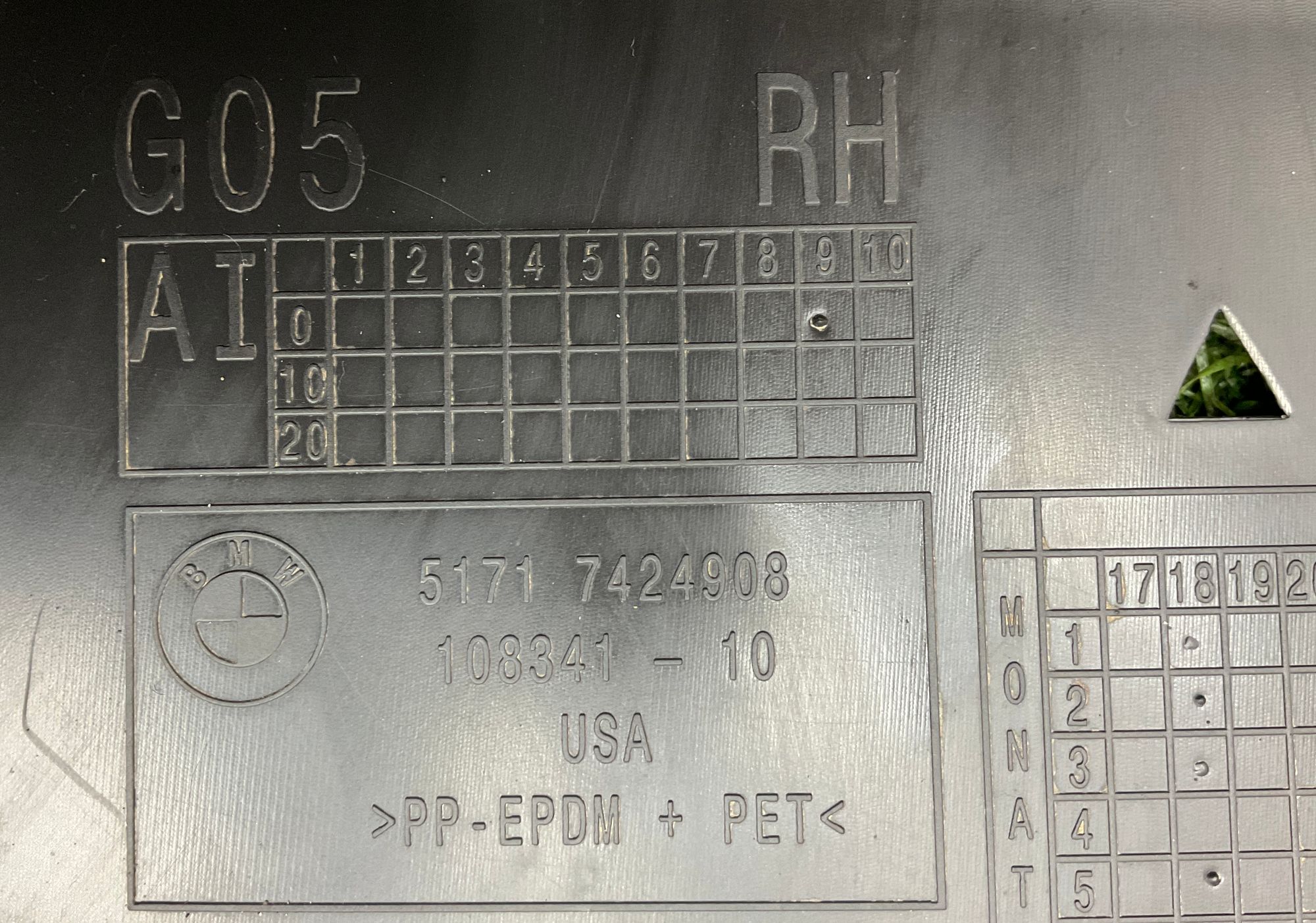 https://ycs.partsauto.market/partsauto-images/thmbs/userImages/h353NjtZg3VDP19b5HMt7LlpbQ93/part/04a04c5d-456f-43f2-af45-d8d12916d532_1741780564890.jpg