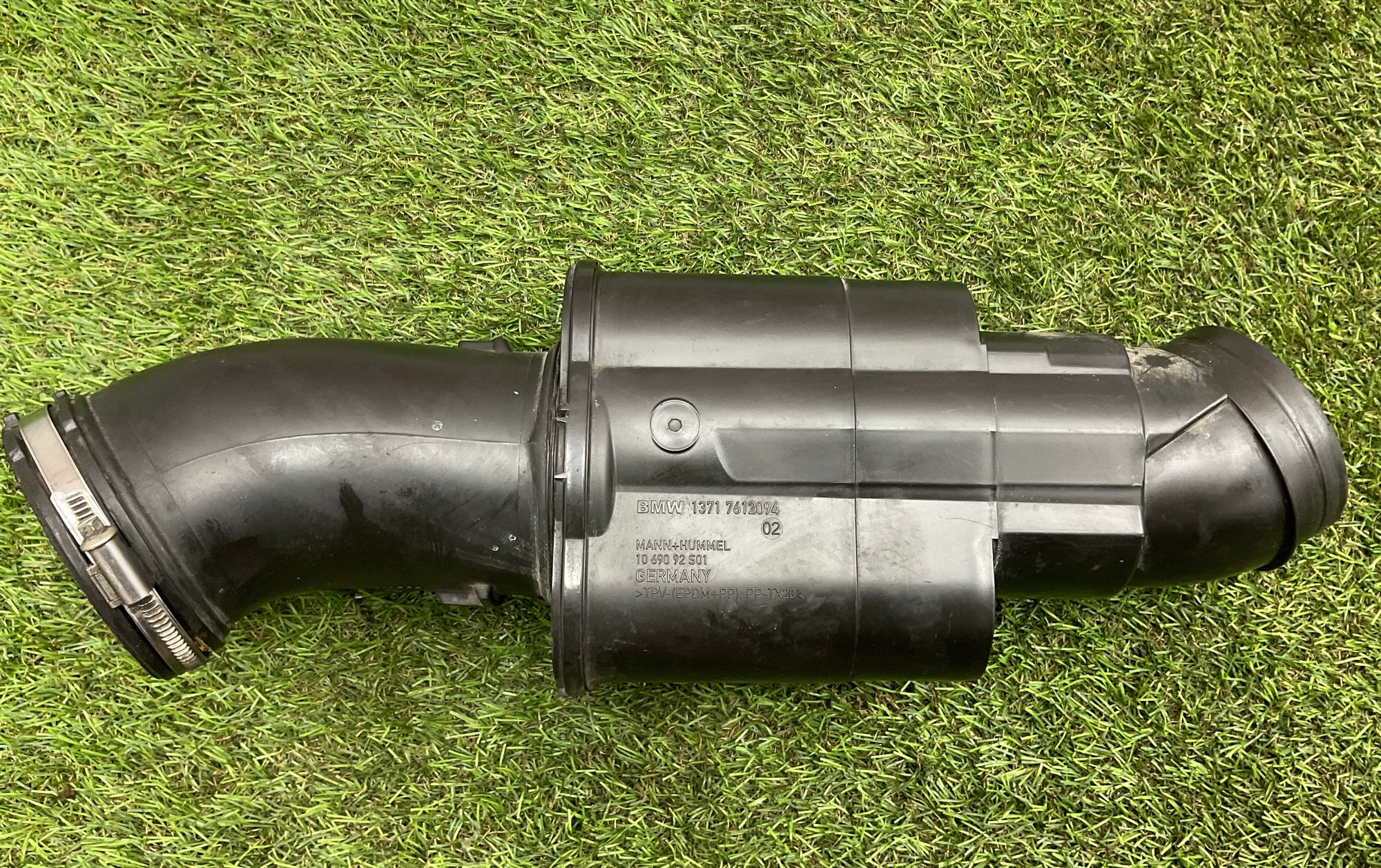 Воздуховод воздушного фильтра BMW 5 серия, F10/F11/F07 рестайлинг, 1000 рублей, Москва