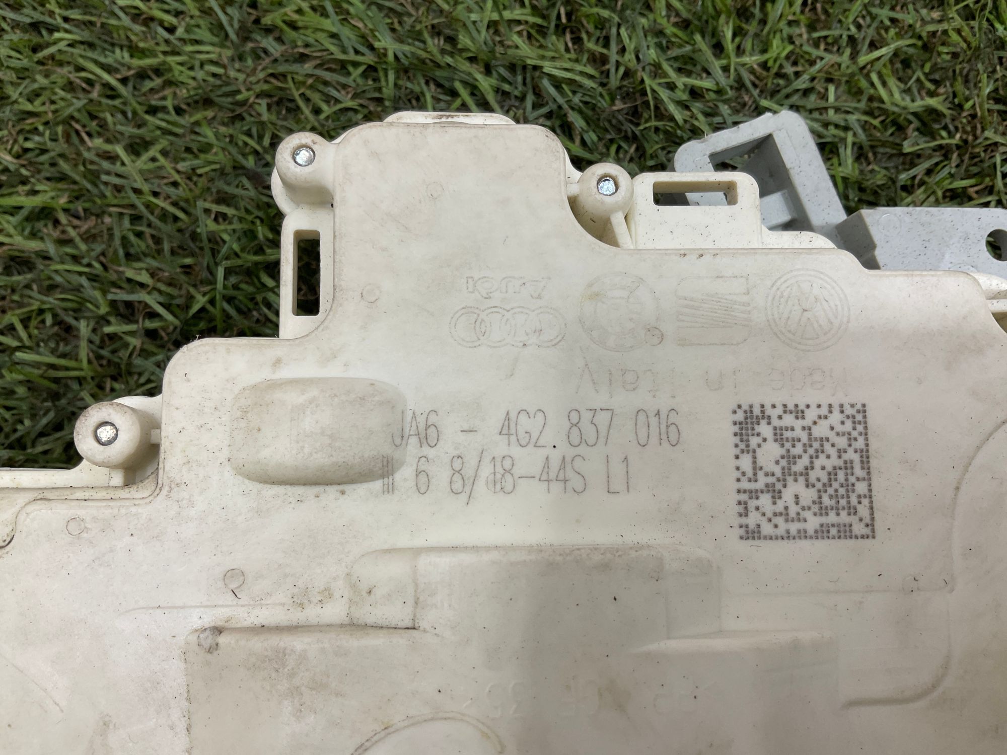 Замок двери правой передней Porsche 911 GT3 991 Рестайлинг 2018, 10000 рублей, Москва